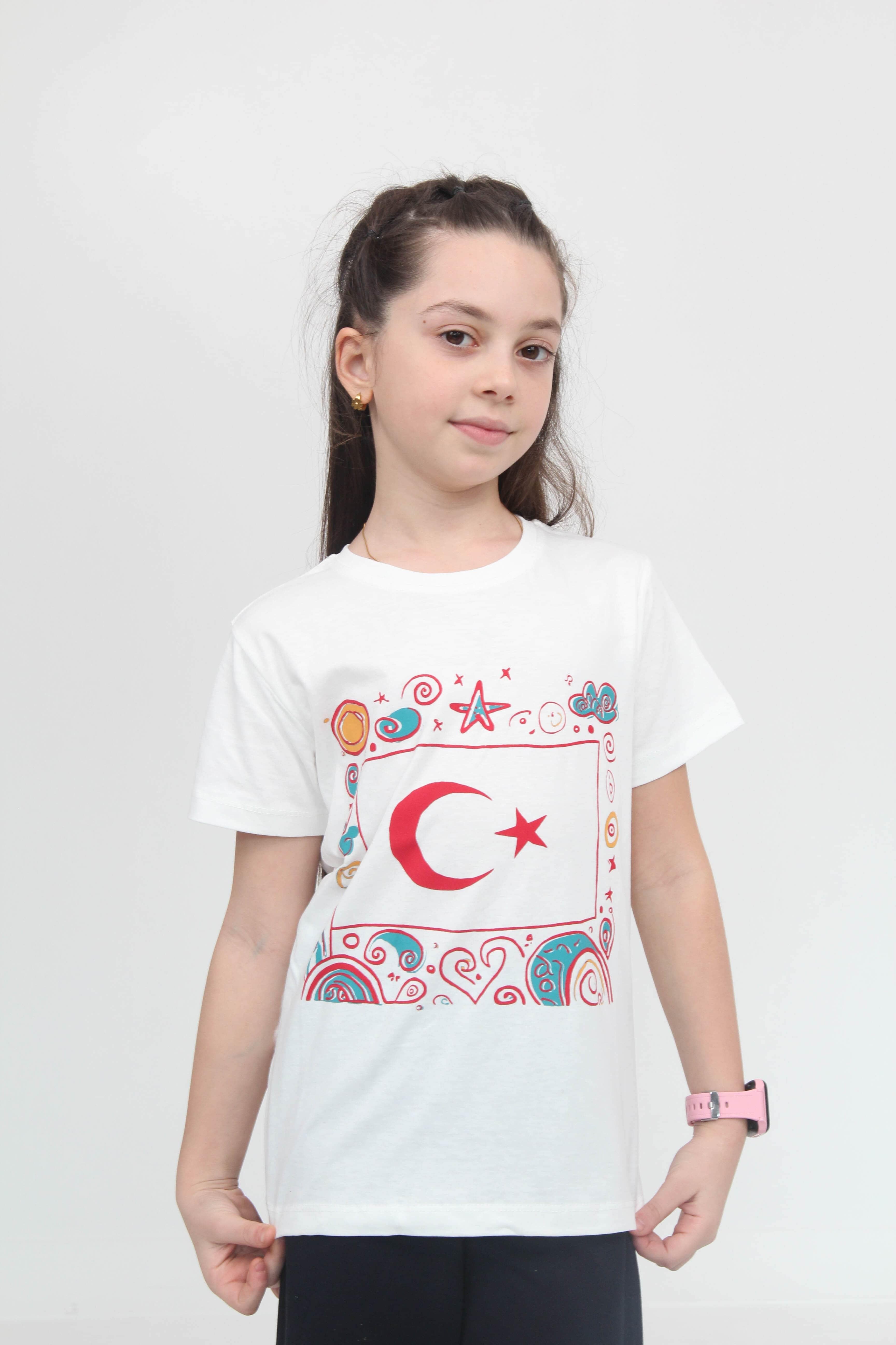 %100 Pamuklu Türk Bayraklı Kız Erkek Çocuk Tişört Beyaz - 23 Nisan 29 Ekim Bayramı - Perendi