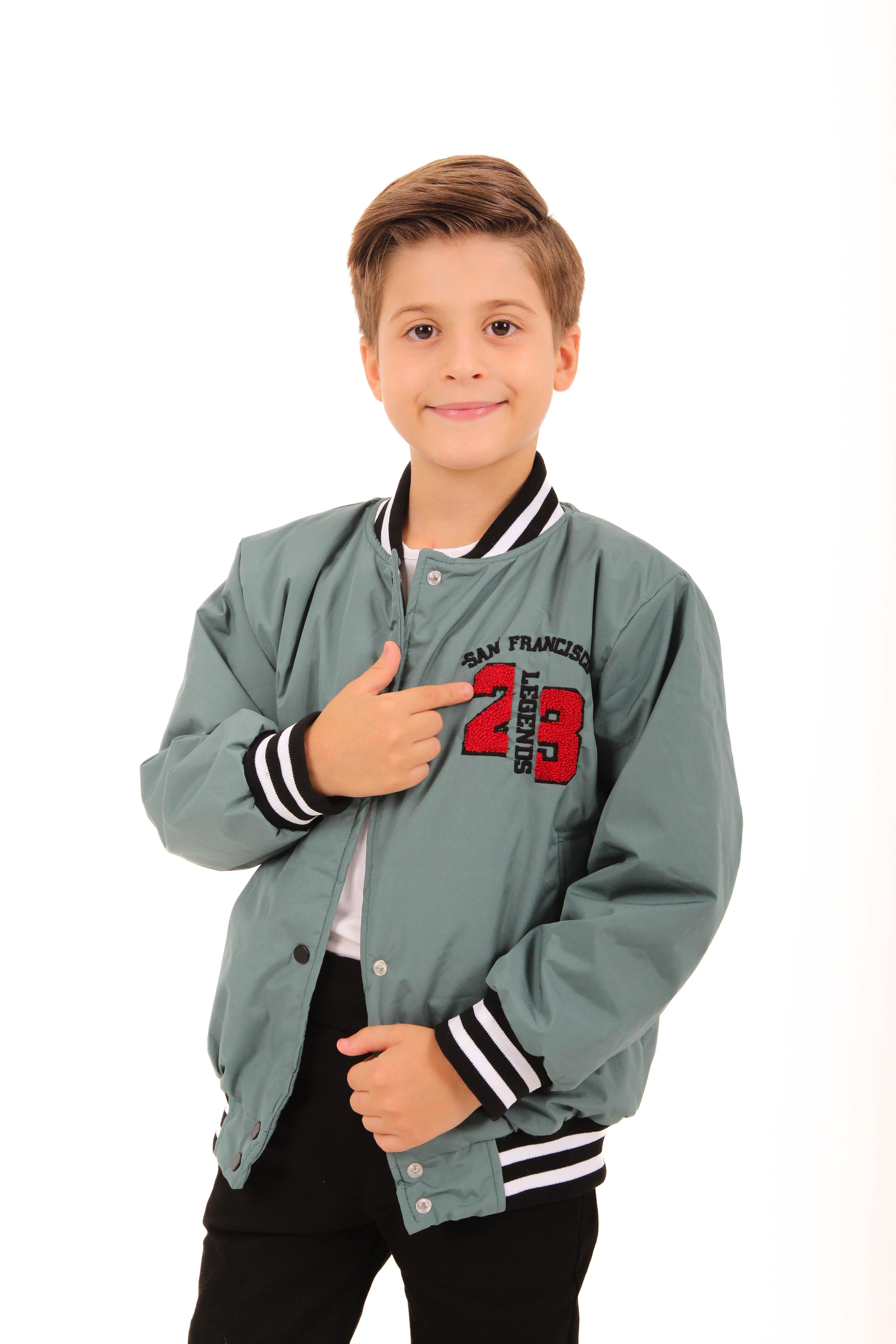 28 Nakışlı Erkek Çocuk Bomber Ceket