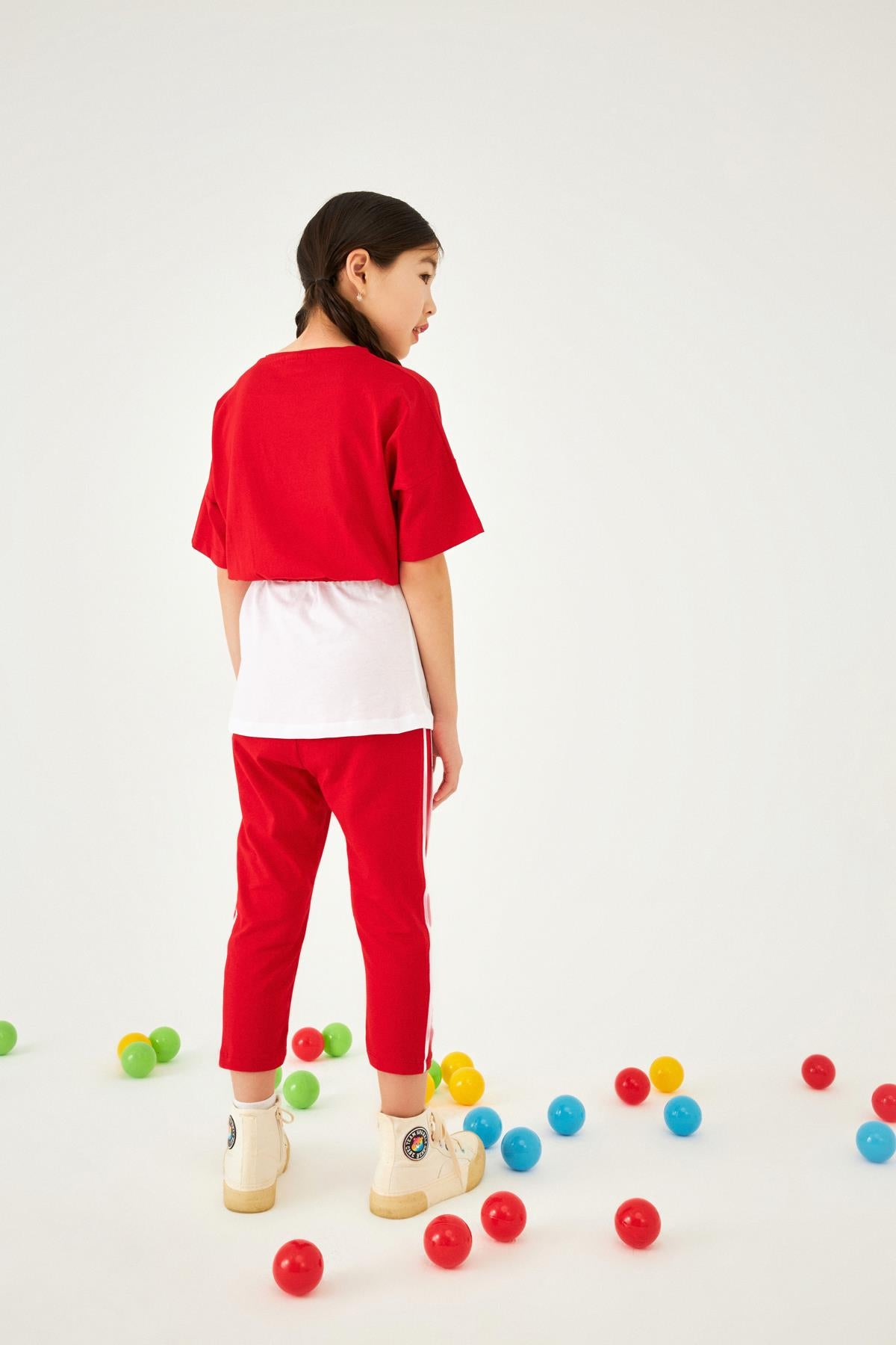 Baskılı Şerit Detaylı Atletli ve Taytlı Kız Çocuk Üçlü Takım Kırmızı - Perendi