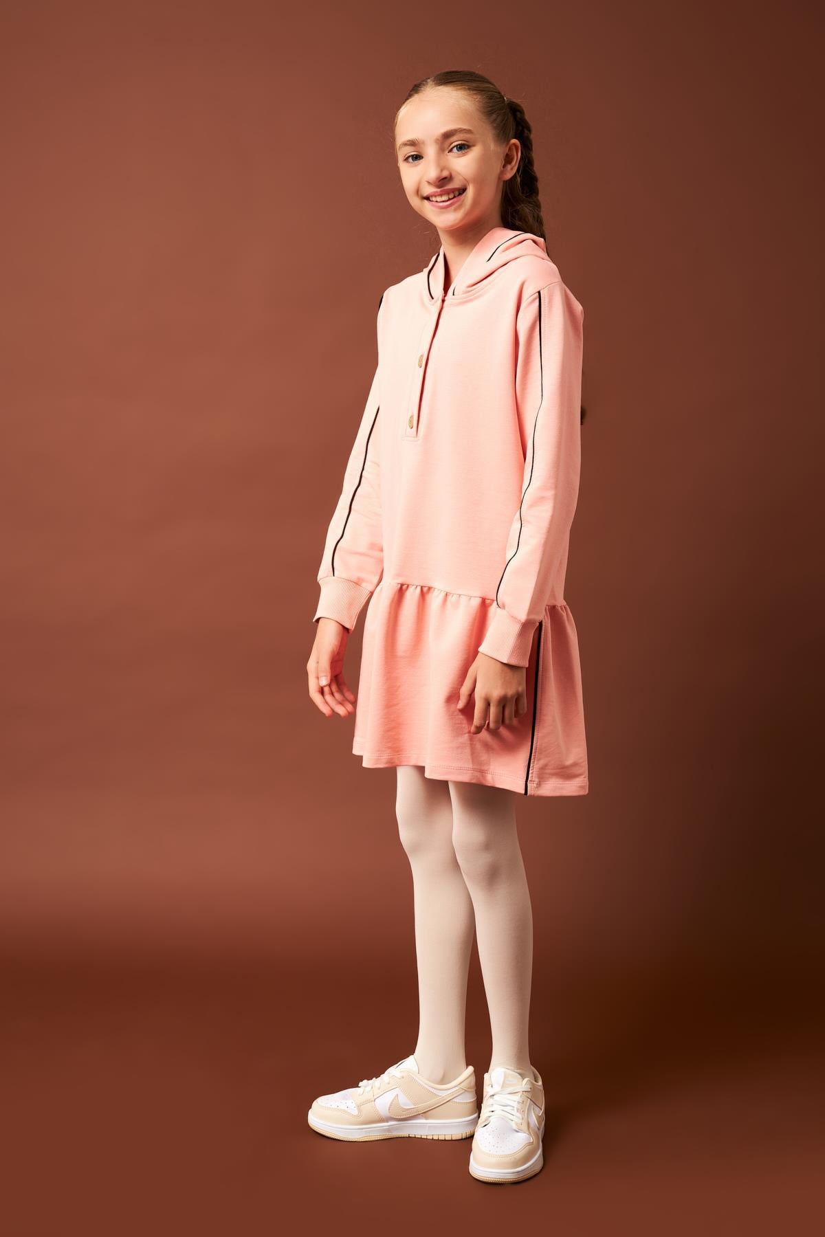 Biye Detaylı Kapüşonlu Kız Çocuk Elbise