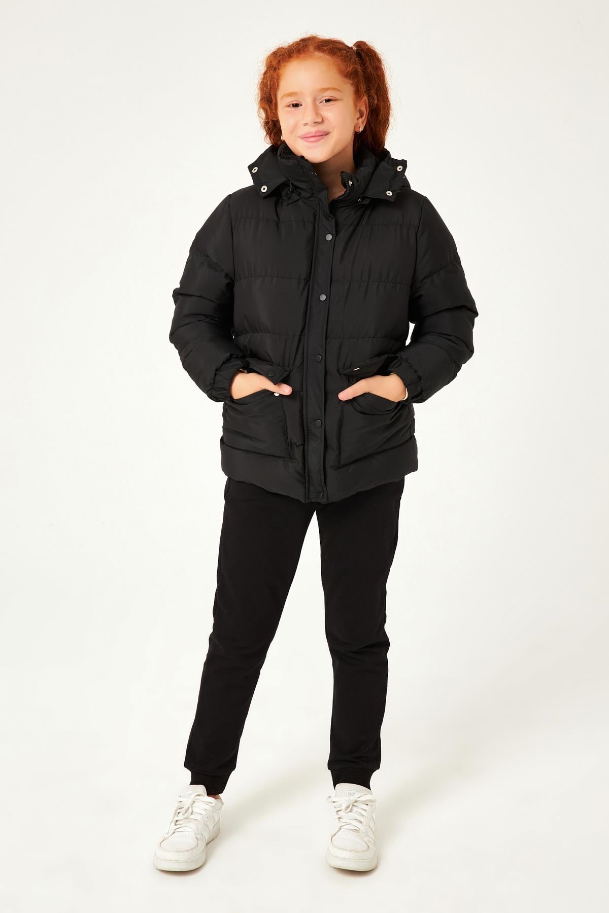 Cep Detaylı Kapüşonlu Unisex Çocuk Mont