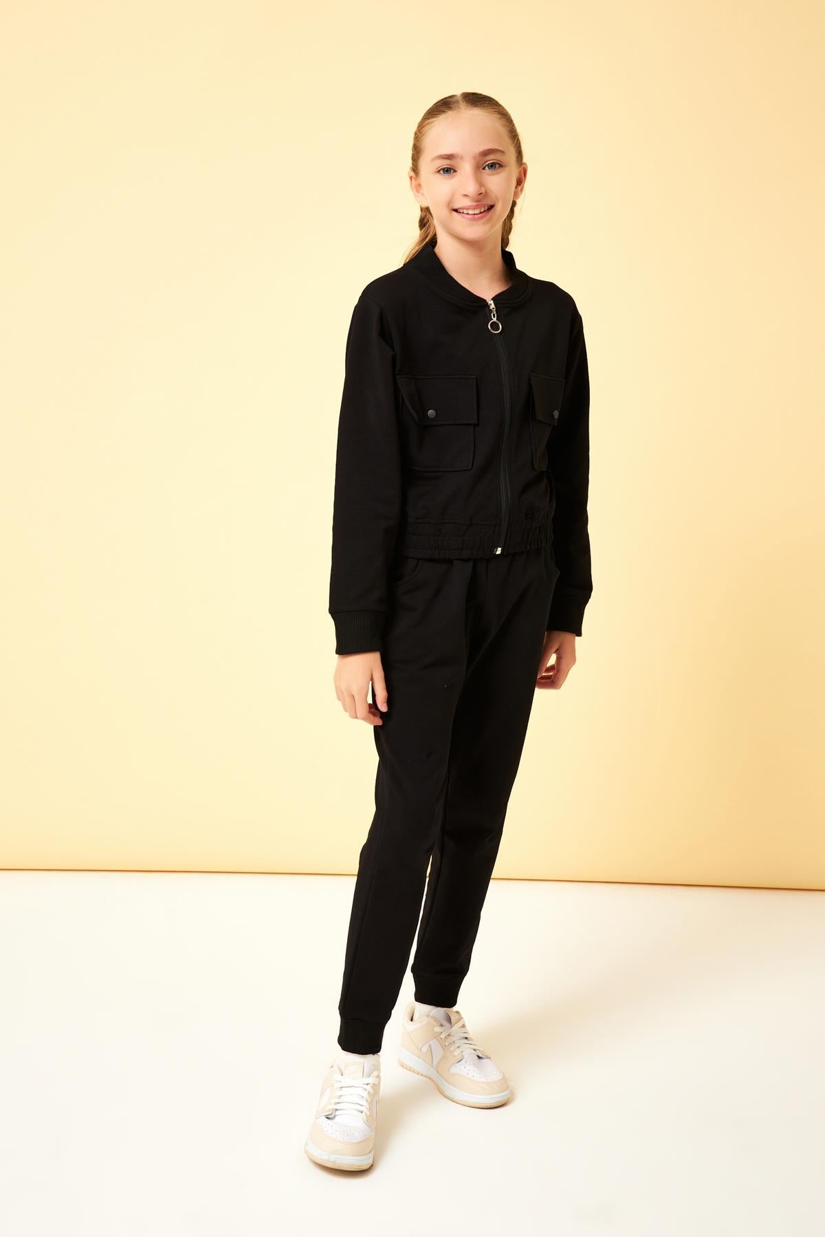 Cep Detaylı Mevsimlik Kız Çocuk Okul Takımı