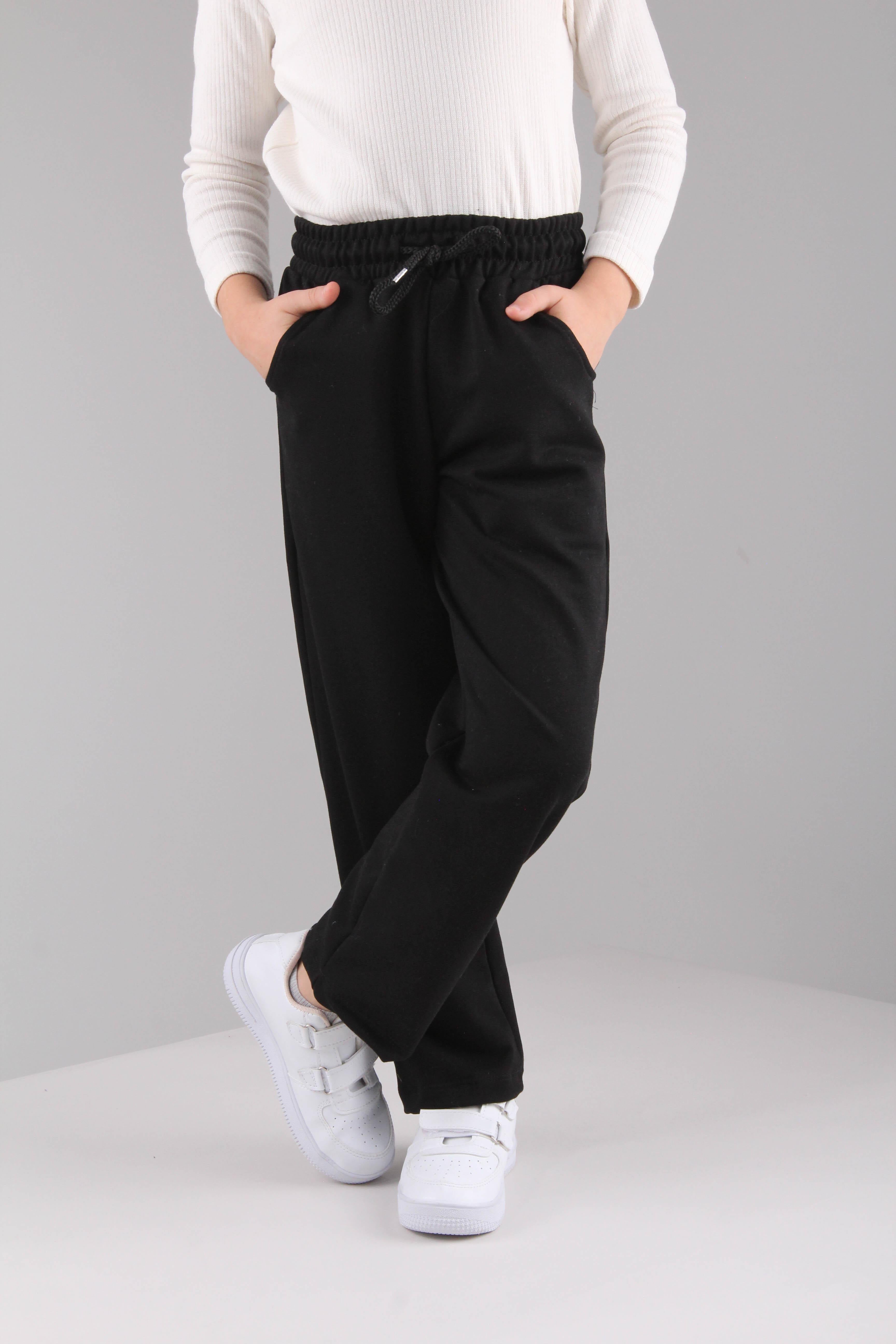 Düz Kesim Cepli Pamuklu Erkek Çocuk Eşofman Altı Siyah - Perendi