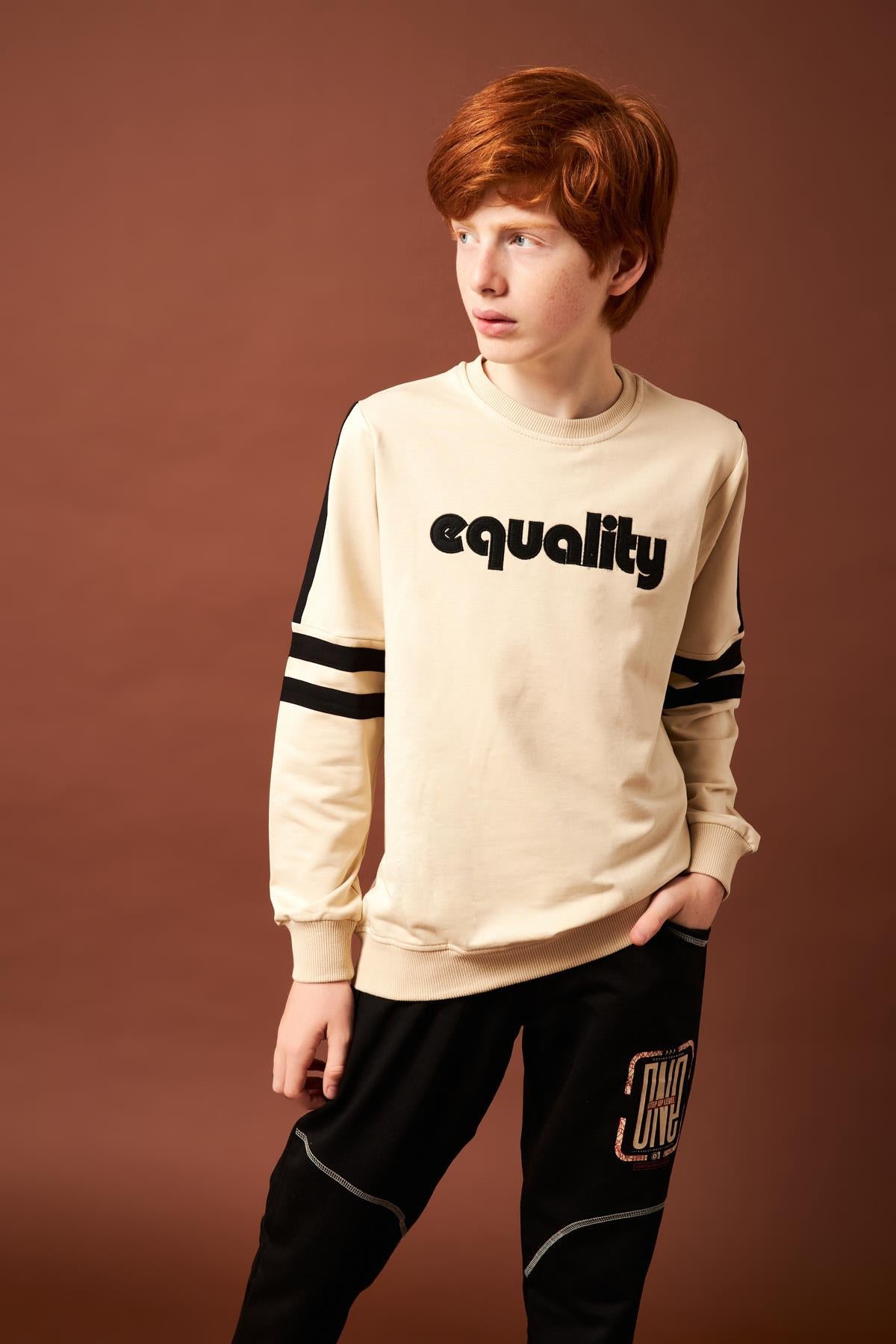 Equality Nakış Detaylı Erkek Çocuk Sweatshirt