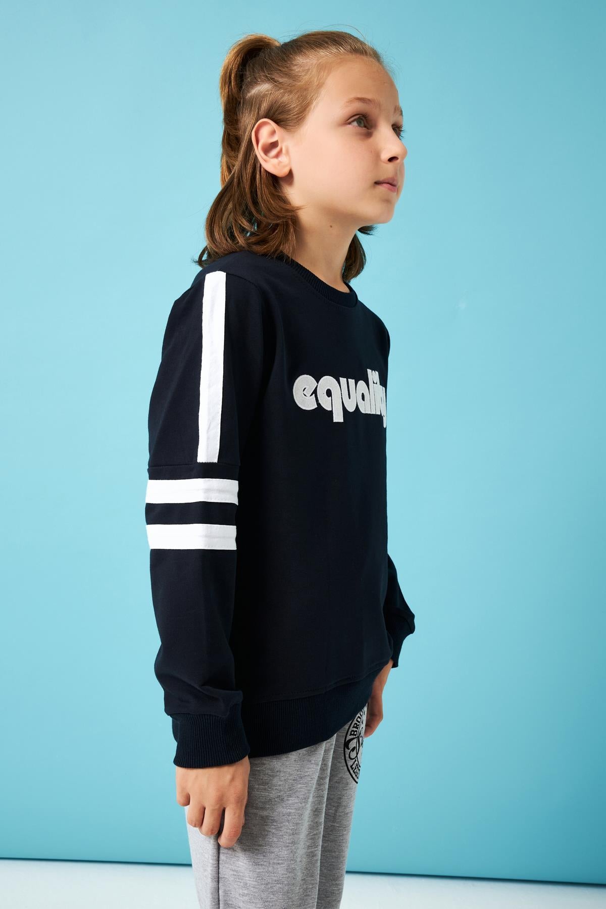 Equality Nakış Detaylı Erkek Çocuk Sweatshirt