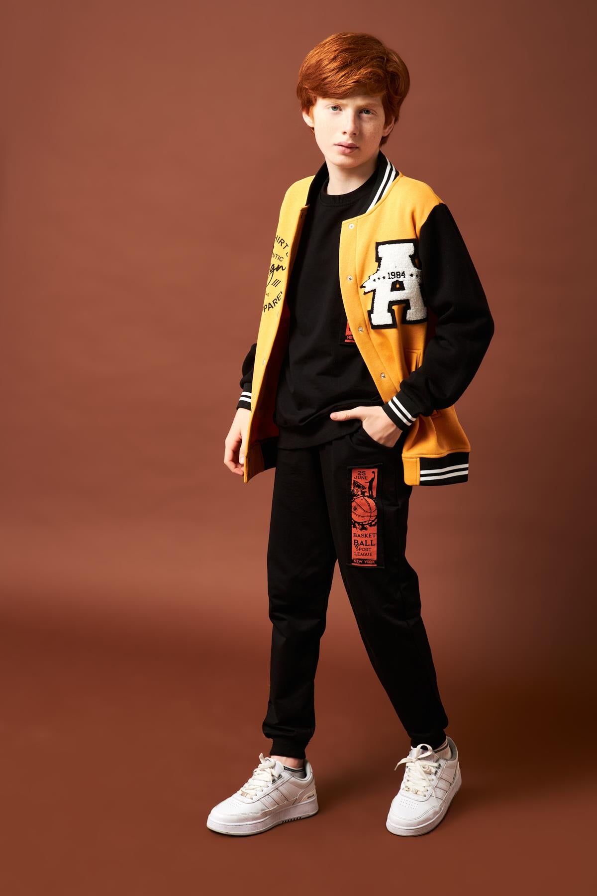 001 Baskı Detaylı Erkek Çocuk Kolej Ceket Hardal - Perendi