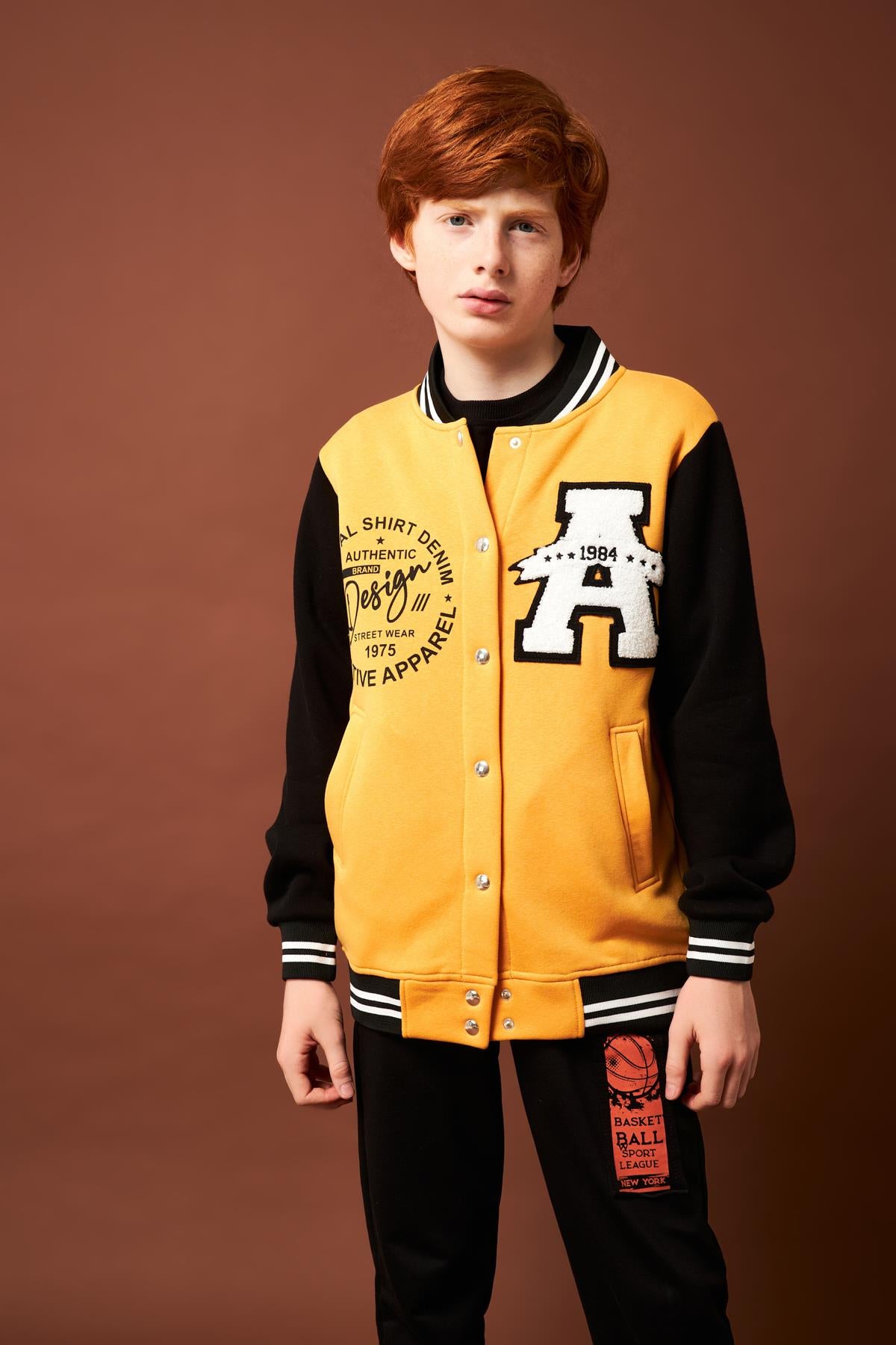 001 Baskı Detaylı Erkek Çocuk Kolej Ceket Hardal - Perendi