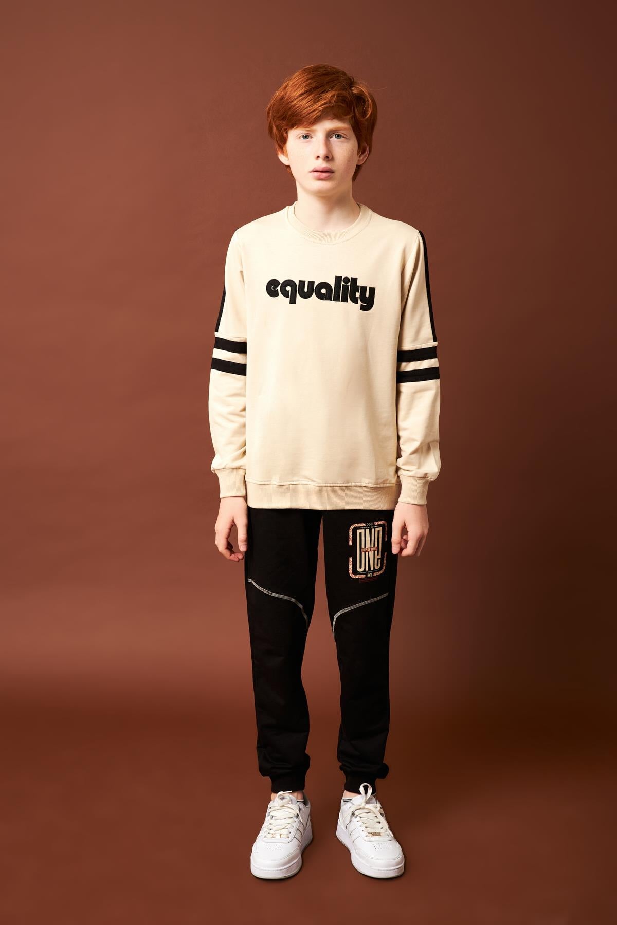 Equality Nakış Detaylı Erkek Çocuk Sweatshirt Taş - Perendi