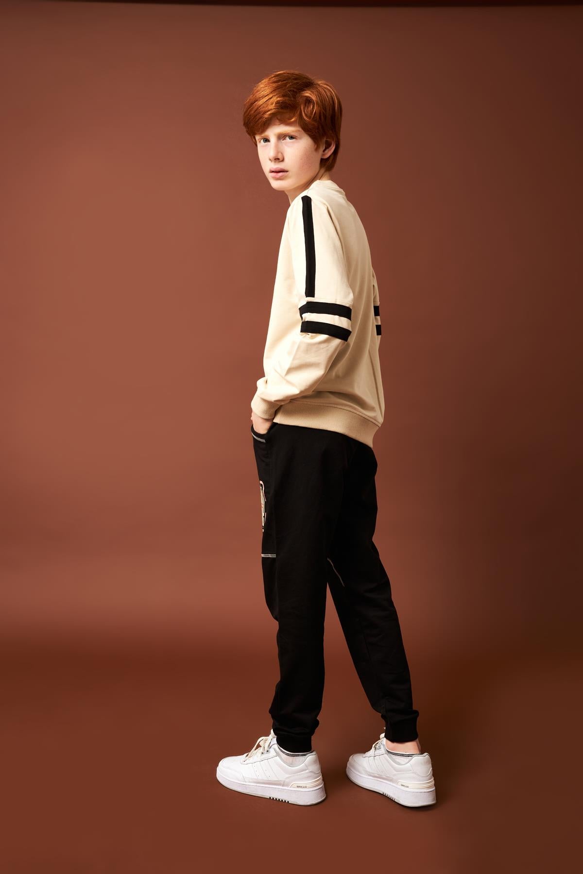 Equality Nakış Detaylı Erkek Çocuk Sweatshirt Taş - Perendi