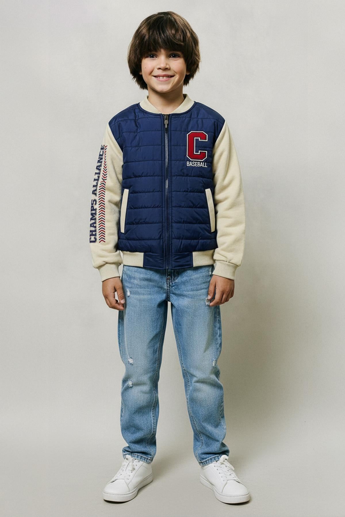 Erkek Çocuk İçi Peluşlu Nakış Detaylı Kapitone Kolej Ceket