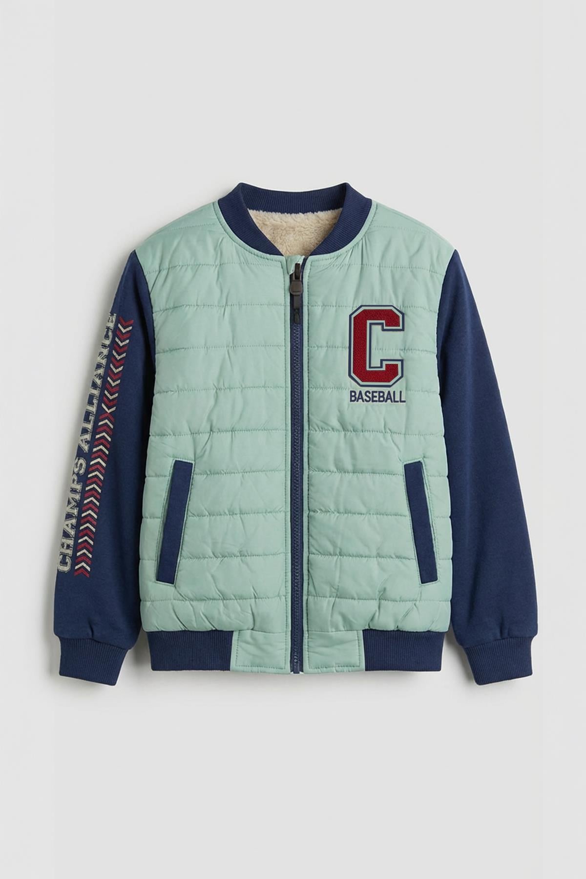 Erkek Çocuk İçi Peluşlu Nakış Detaylı Kapitone Kolej Ceket – Çağla