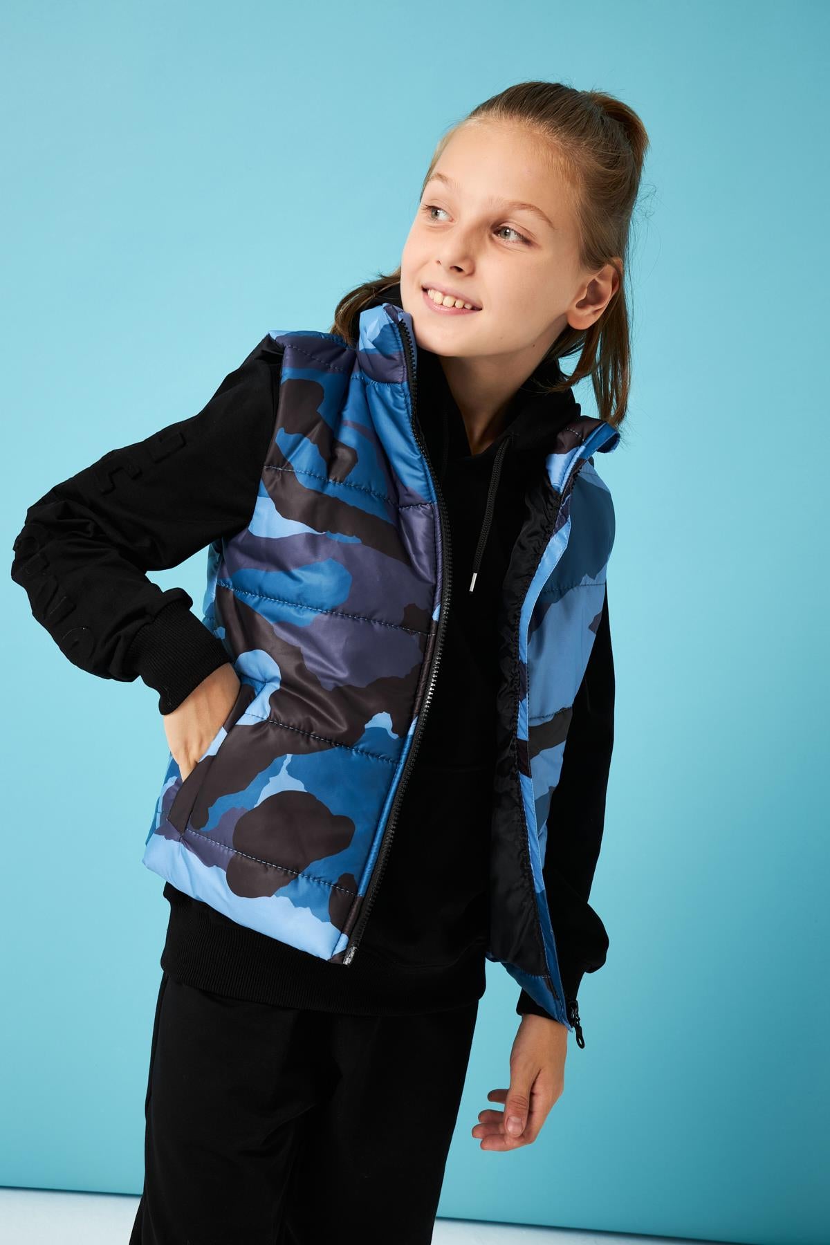 Kamuflaj Desenli Erkek Çocuk Yelek İndigo - Perendi