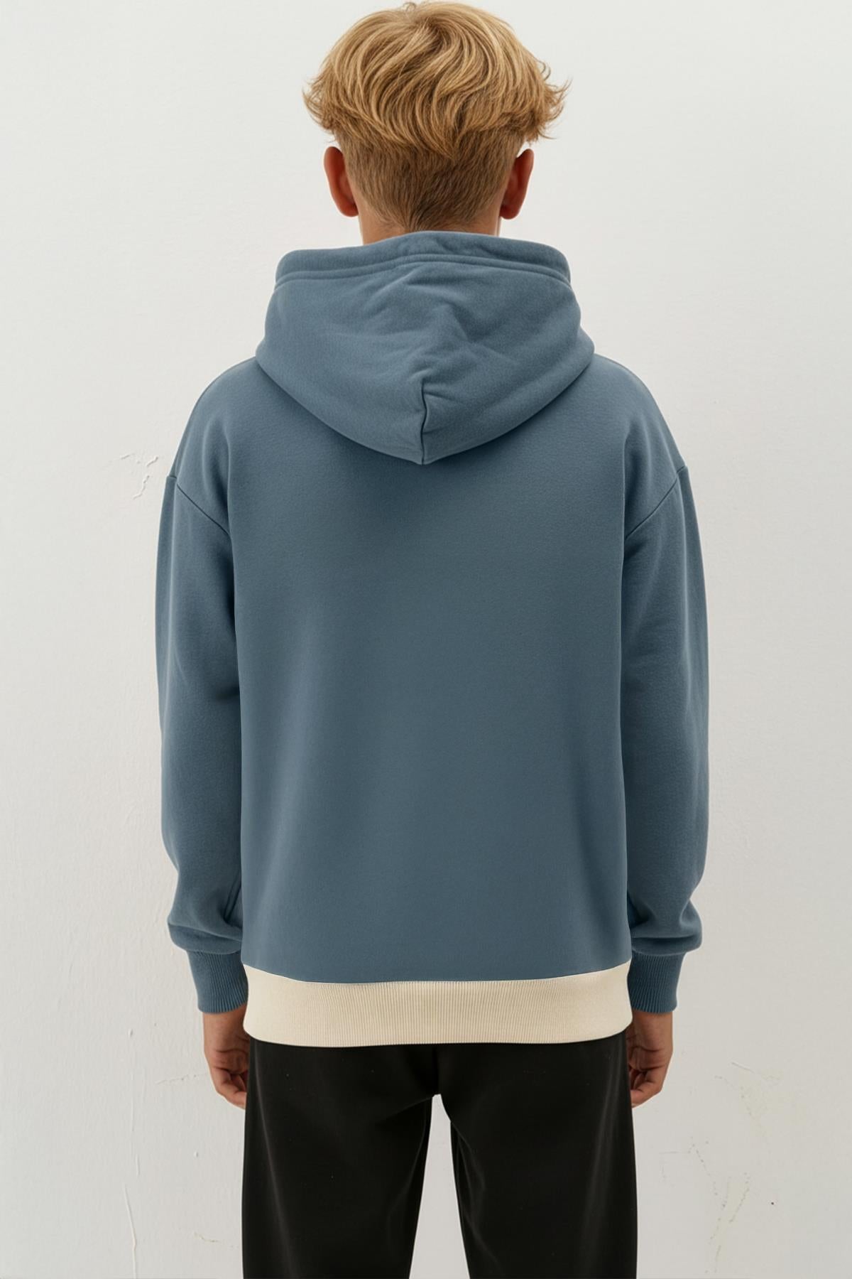 Erkek Çocuk Kapüşonlu Baskı Detaylı Parçalı Sweatshirt - İndigo/Ekru