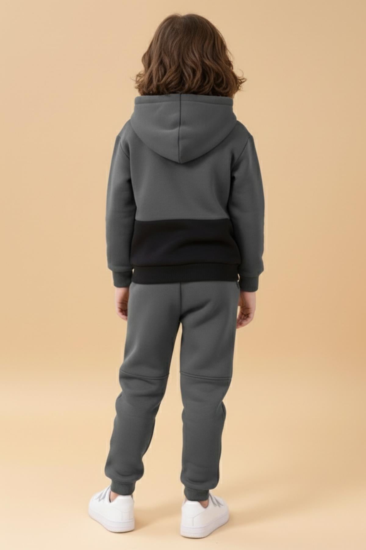 Erkek Çocuk Kapüşonlu Kanguru Cepli 2 Renk Sweatshirt ve Rahat Kalıp İçi Polarlı Jogger Alt Takım