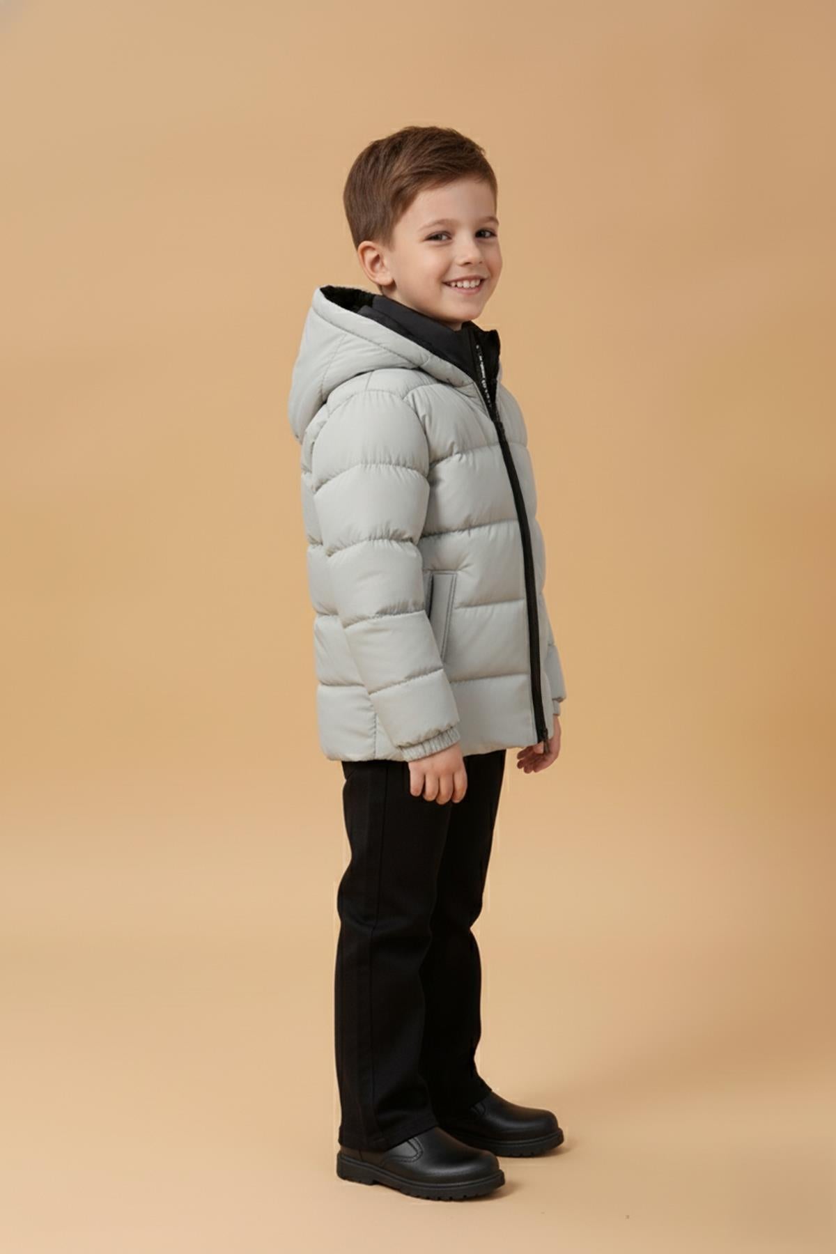Erkek Çocuk Kapüşonlu Kürklü Şişme Mont – Gri