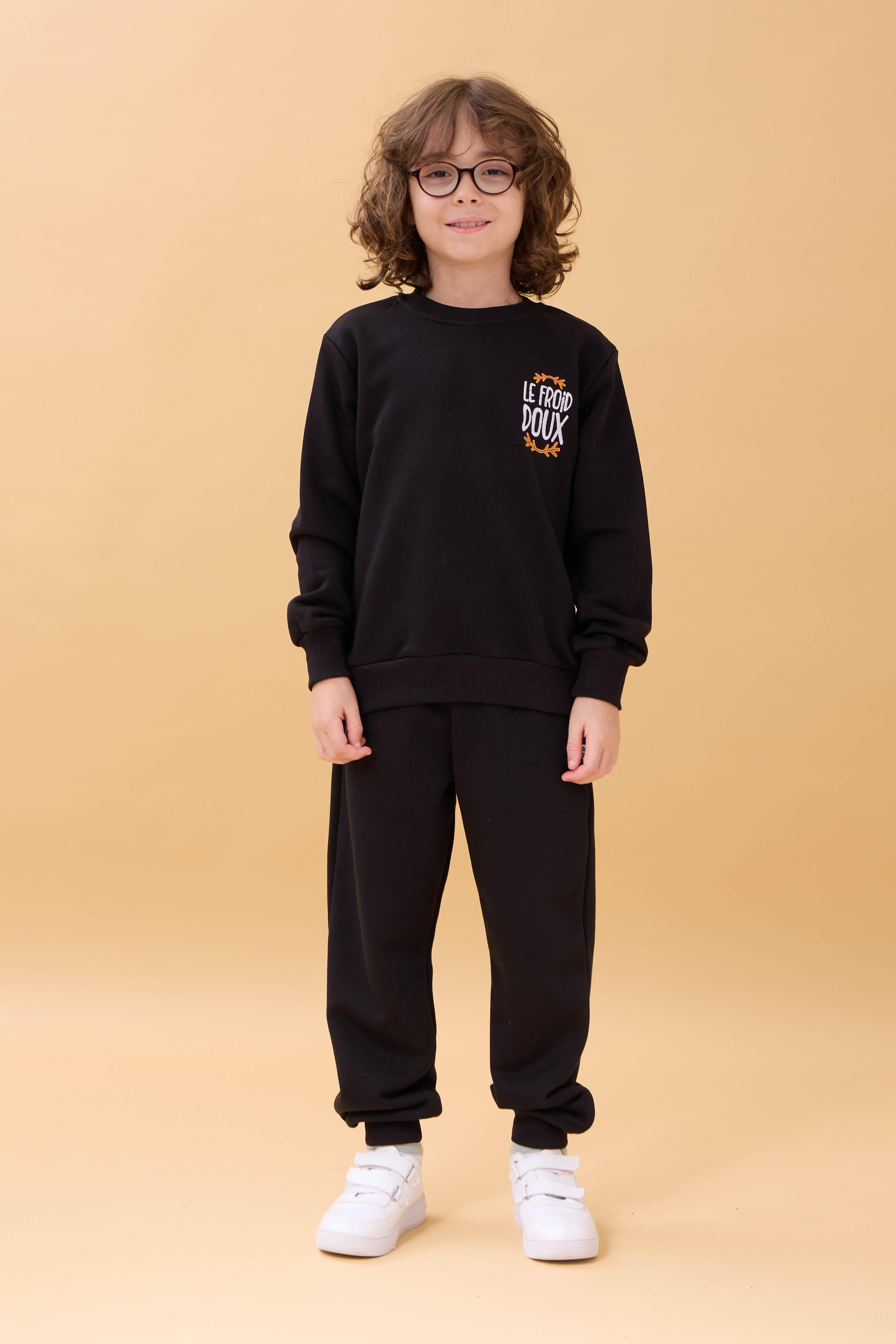 Erkek Çocuk Nakış Baskı Detaylı Mevsimlik İkili Takım