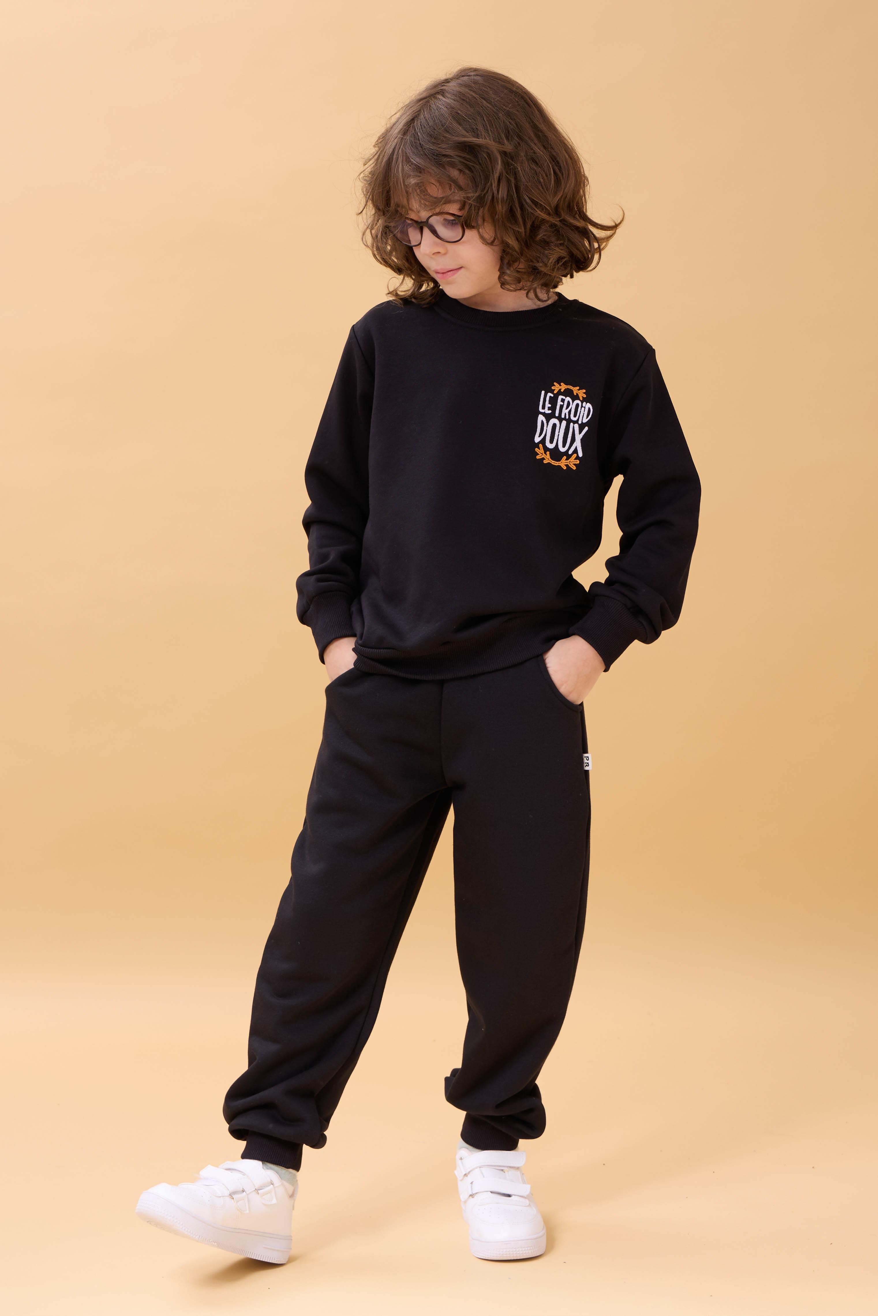 Erkek Çocuk Nakış Baskı Detaylı Mevsimlik İkili Takım