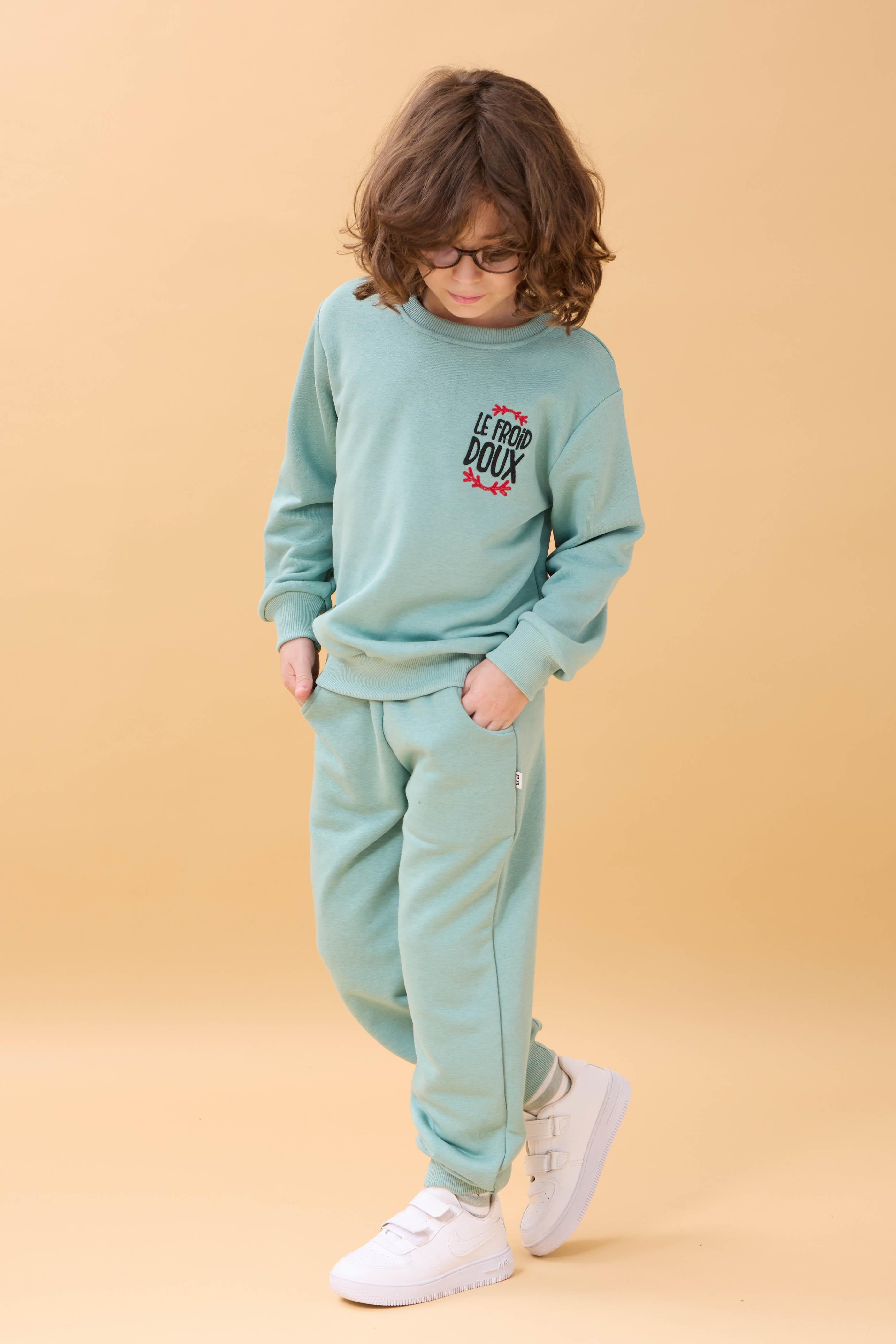 Erkek Çocuk Nakış Baskı Detaylı Mevsimlik İkili Takım