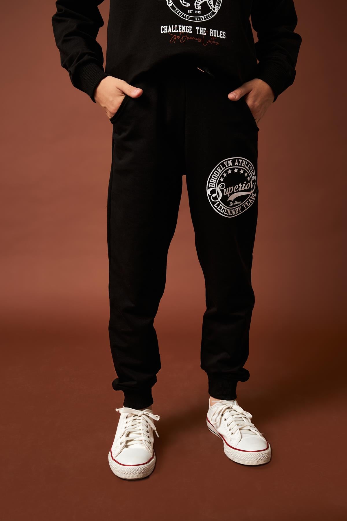 Superior Baskı Detaylı Erkek Çocuk Eşofman Altı Siyah - Perendi