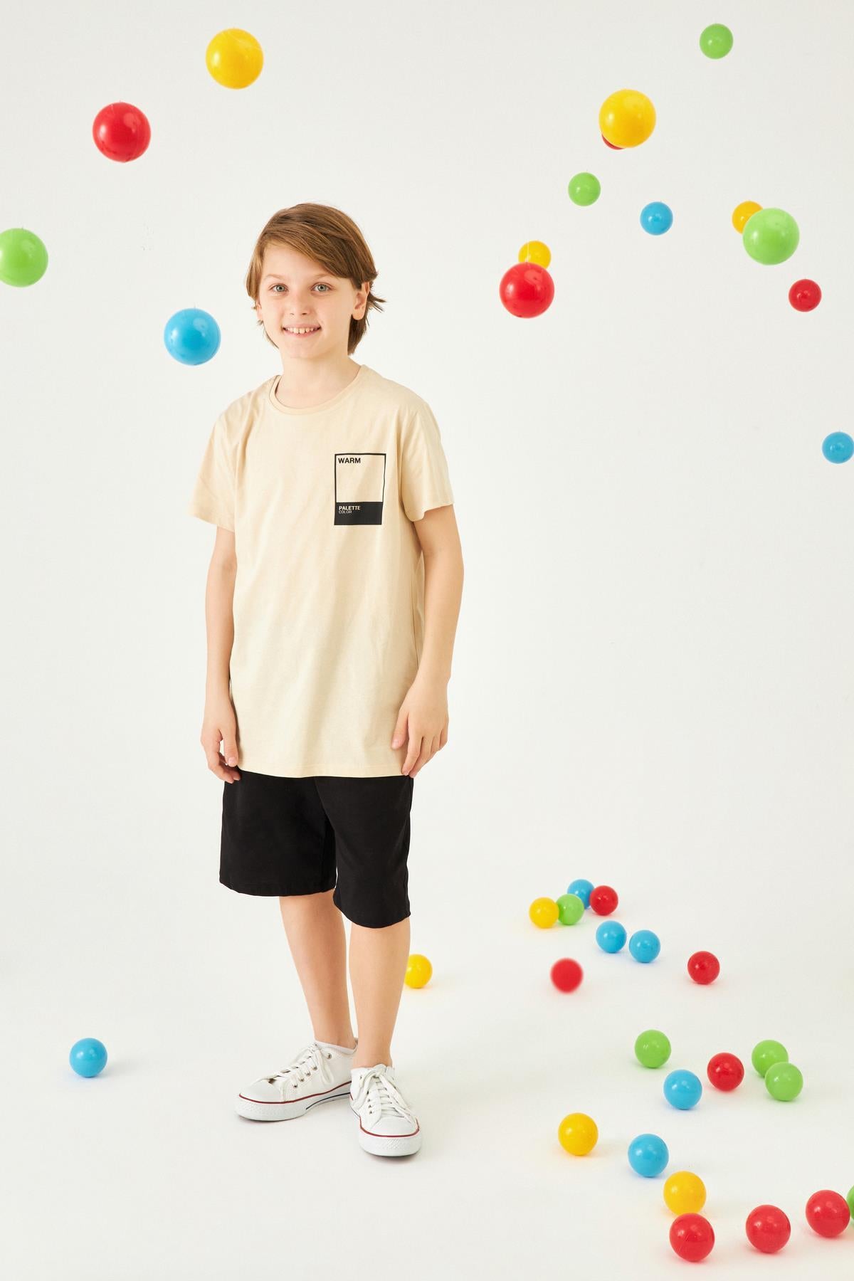 Kare Baskılı Bisiklet Yaka Pamuk Tshirt