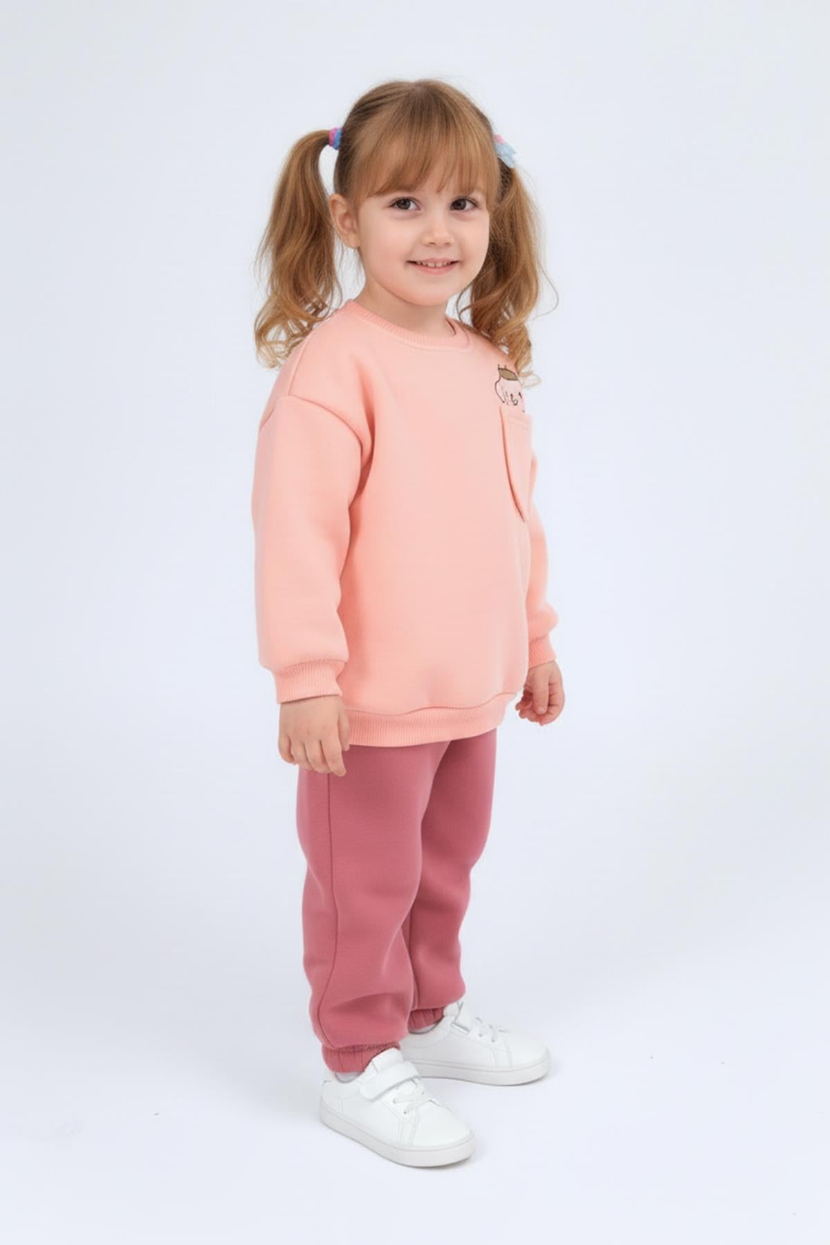 Kız Çocuk Bisiklet Yaka Baskı Detaylı Sweatshirt ve İçi Polarlı Jogger Alt Takım