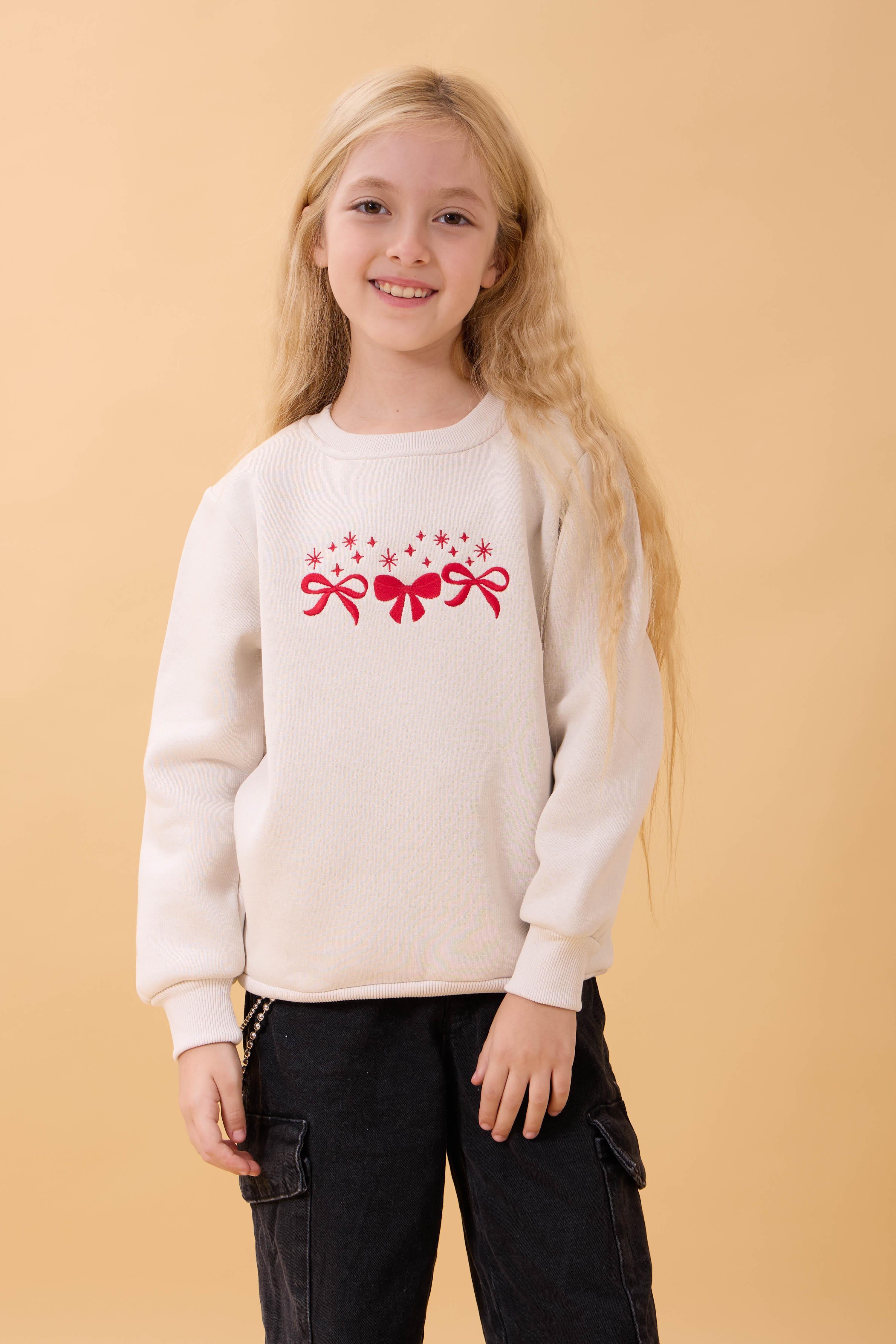 Kız Çocuk Bisiklet Yaka Fiyonk Nakışlı Sweatshirt