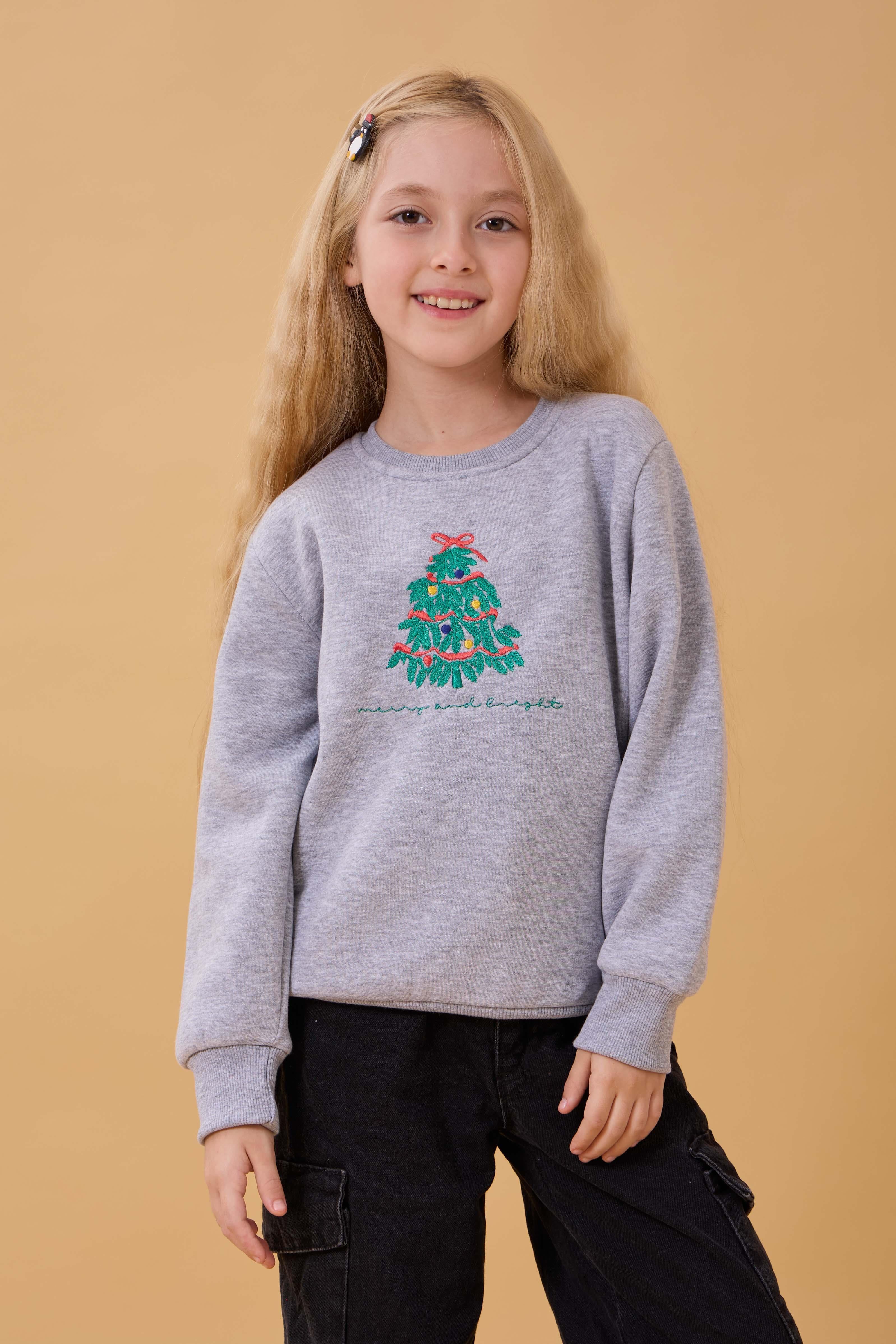 Kız Çocuk Bisiklet Yaka Nakış Detaylı Kışlık Sweatshirt