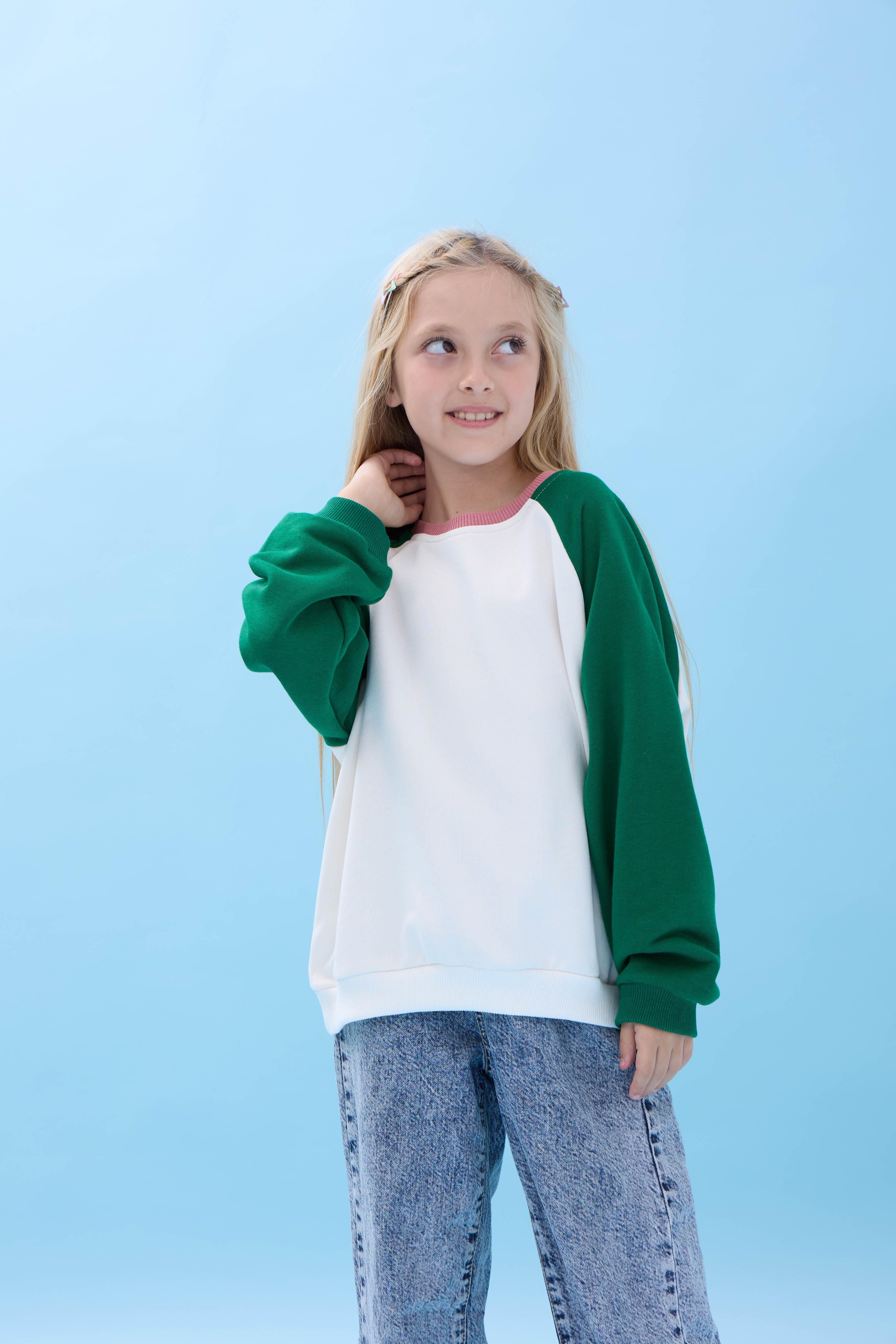 Kız Çocuk Bisiklet Yaka Renkli Basic Oversize Mevsimlik Kreş Sweatshirt - Ekru/Yeşil