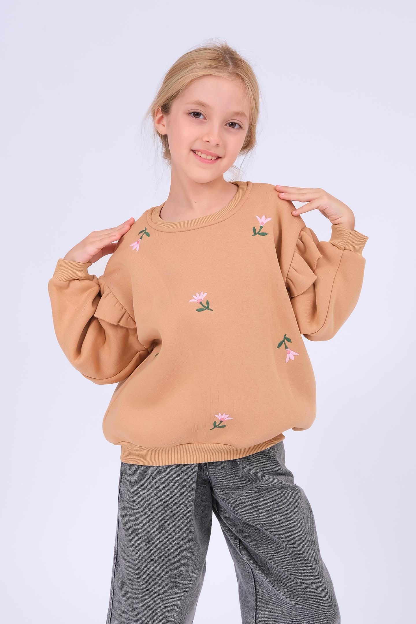 Kız Çocuk Fırfır Detaylı Çiçek İşlemeli Şardonlu Oversize Sweatshirt