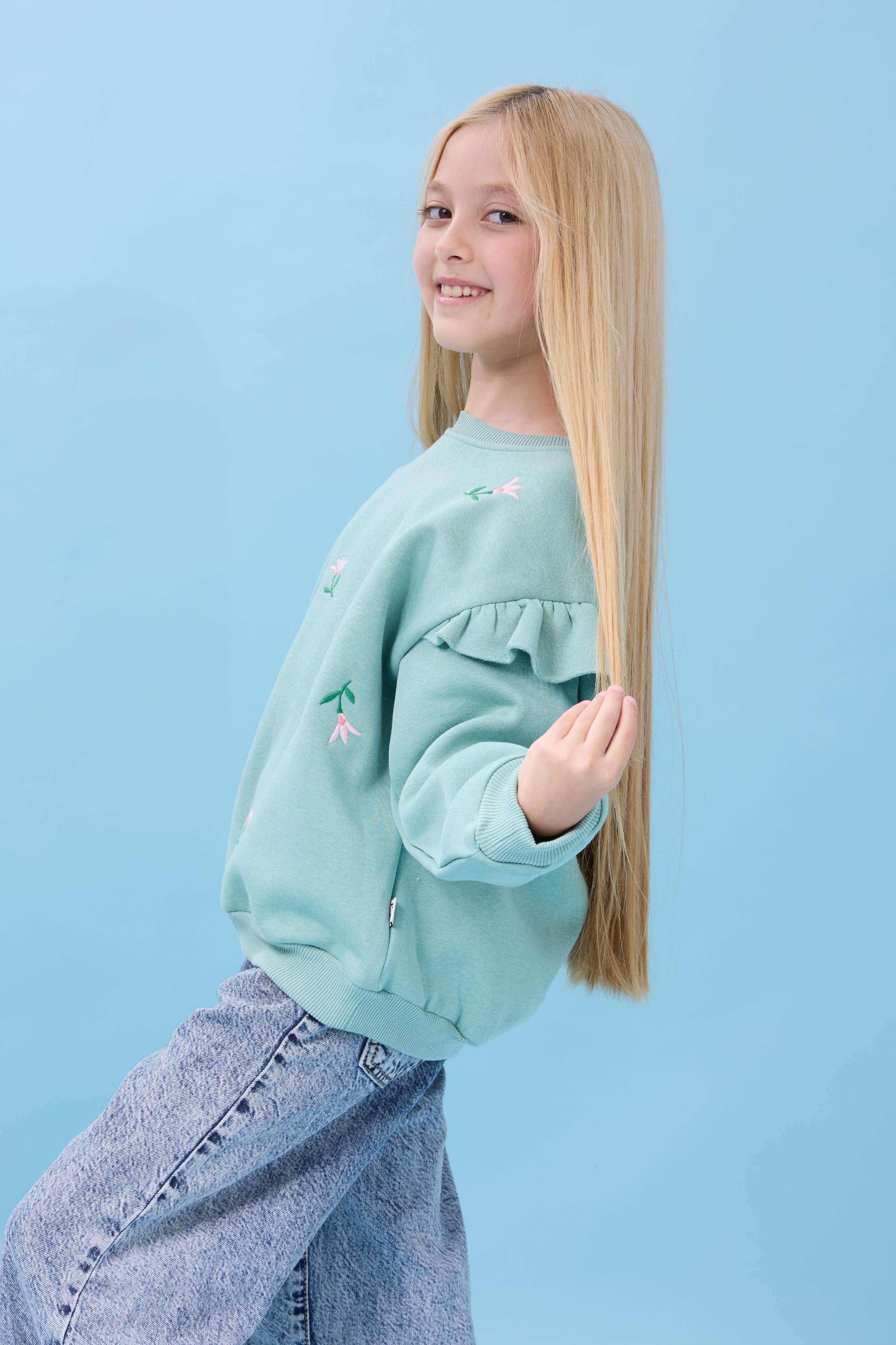 Kız Çocuk Fırfır Detaylı Çiçek İşlemeli Şardonlu Oversize Sweatshirt - Çağla
