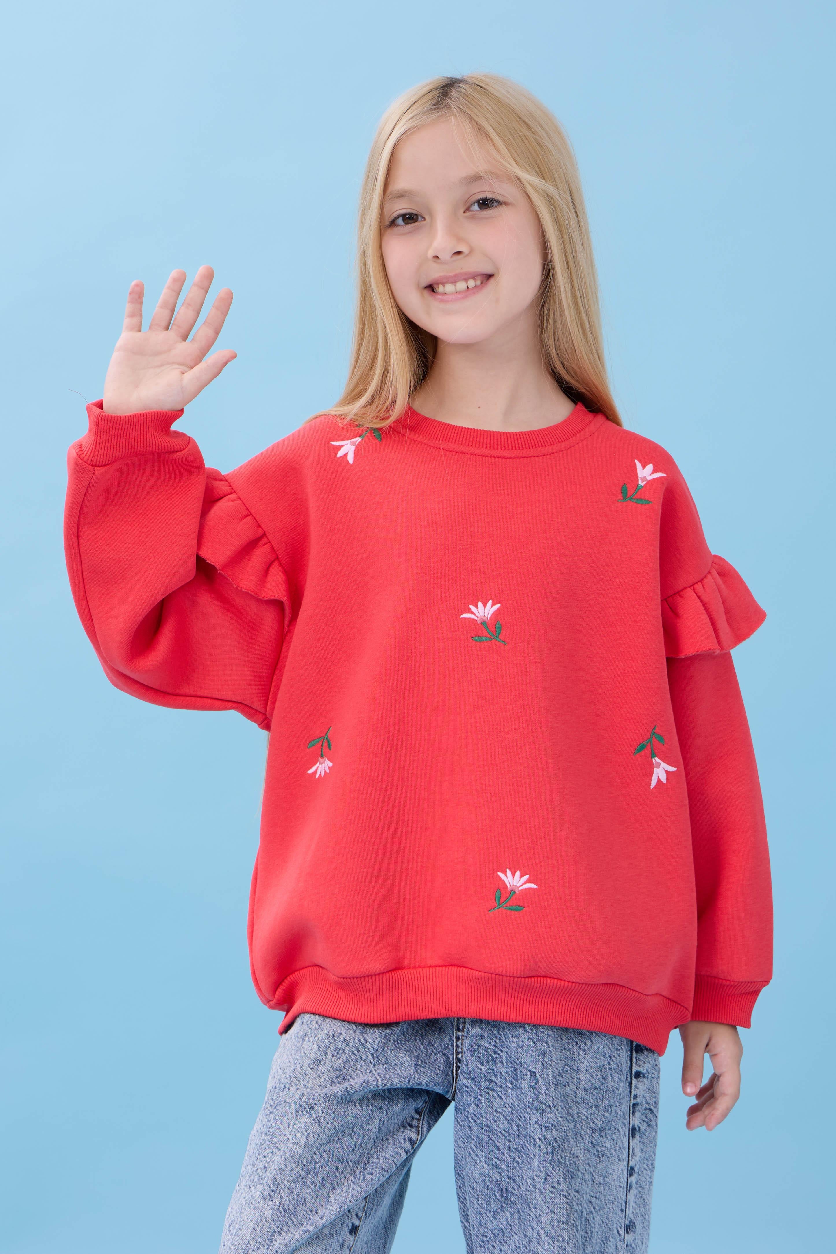 Kız Çocuk Fırfır Detaylı Çiçek İşlemeli Şardonlu Oversize Sweatshirt - Nar Çiçeği