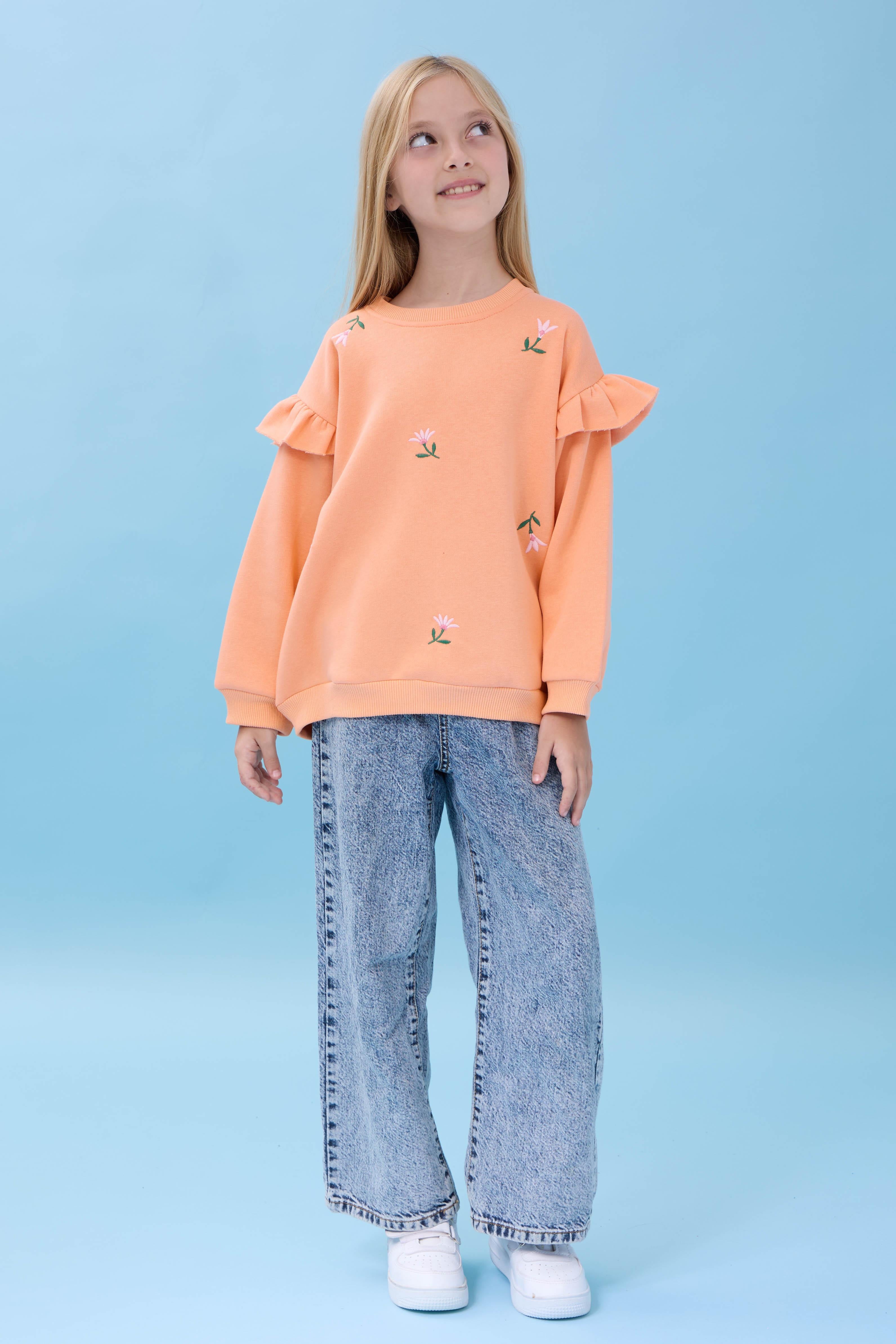 Kız Çocuk Fırfır Detaylı Çiçek İşlemeli Şardonlu Oversize Sweatshirt - Şeftali