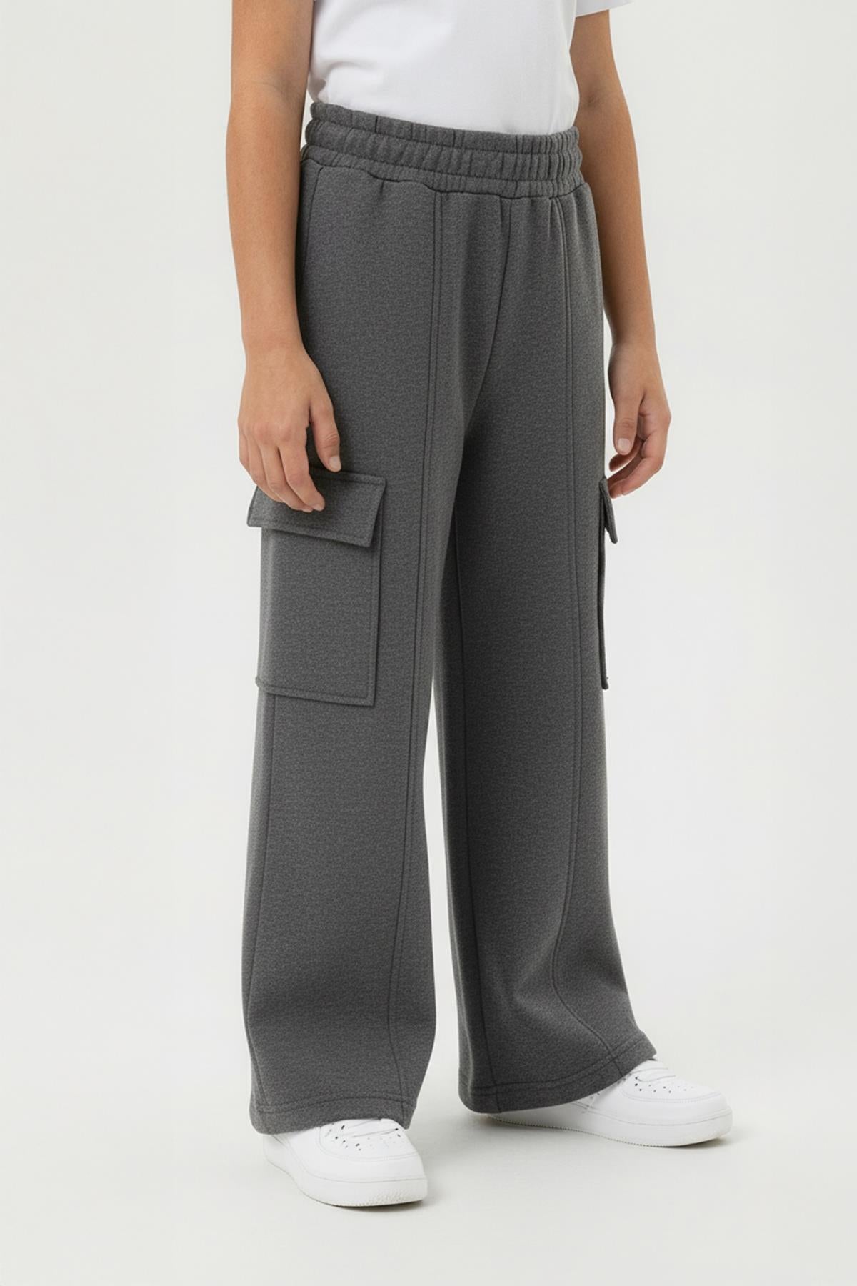 Kız Çocuk Geniş Paça Kargo Cepli Jogger Eşofman Altı – Antrasit