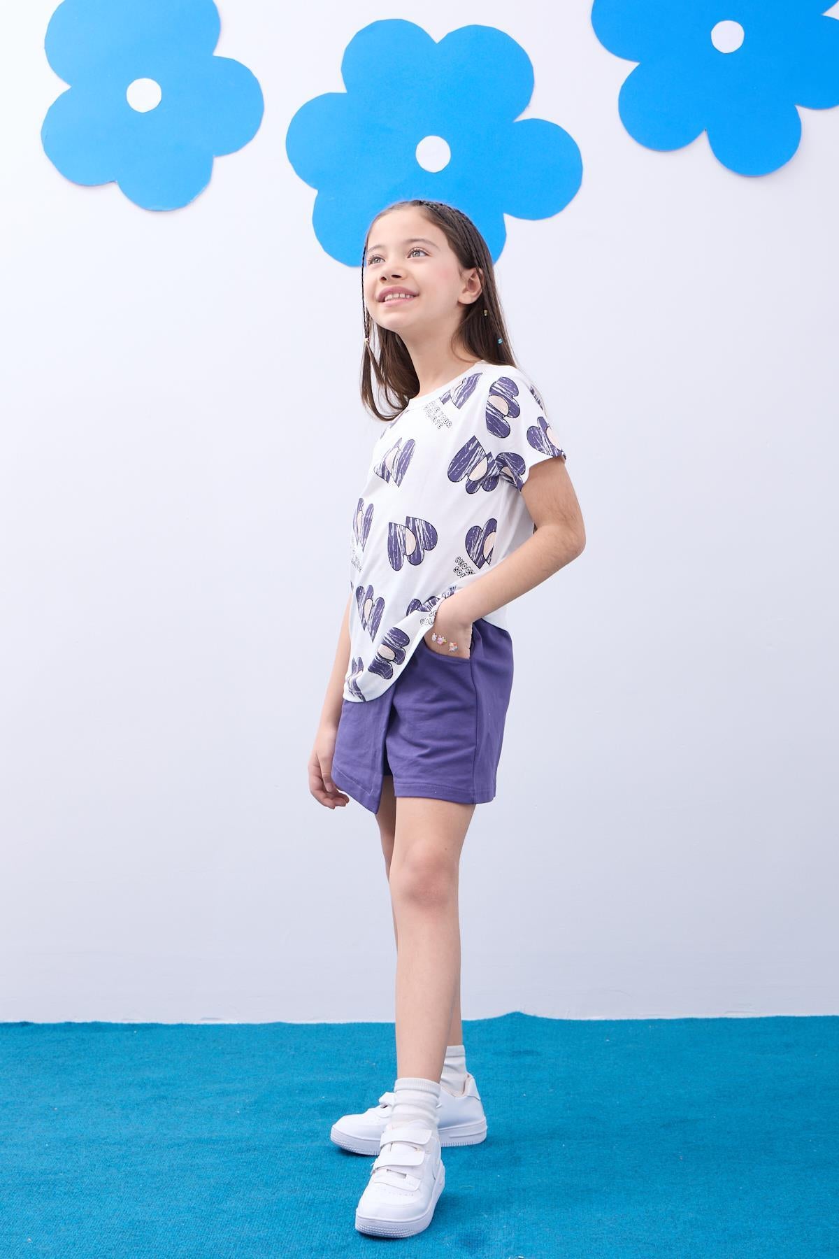 Kız Çocuk Kalp Desenli Tişört ve Şortlu Etek Takım