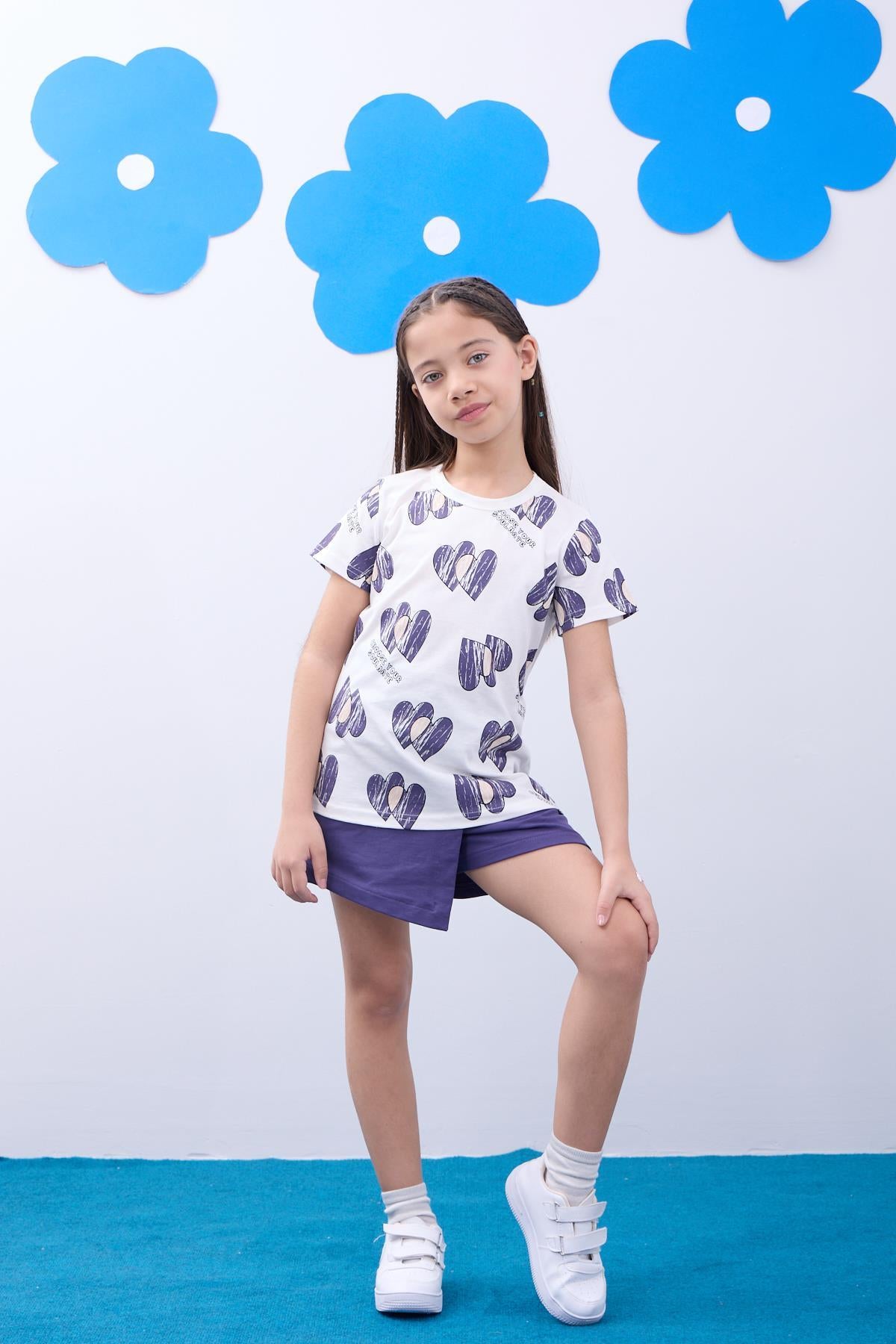 Kız Çocuk Kalp Desenli Tişört ve Şortlu Etek Takım