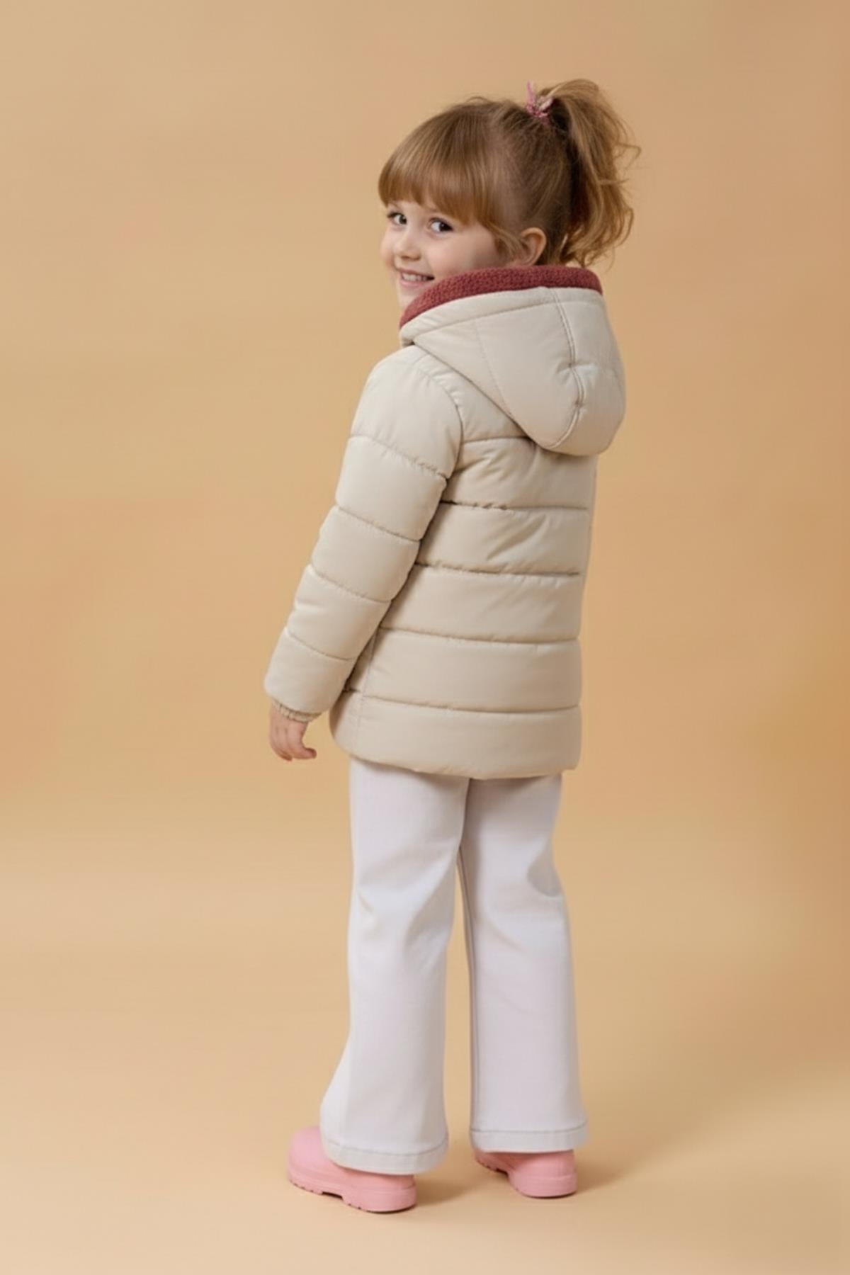 Kız Çocuk Kürklü Kapüşonlu Atkılı Şişme Mont