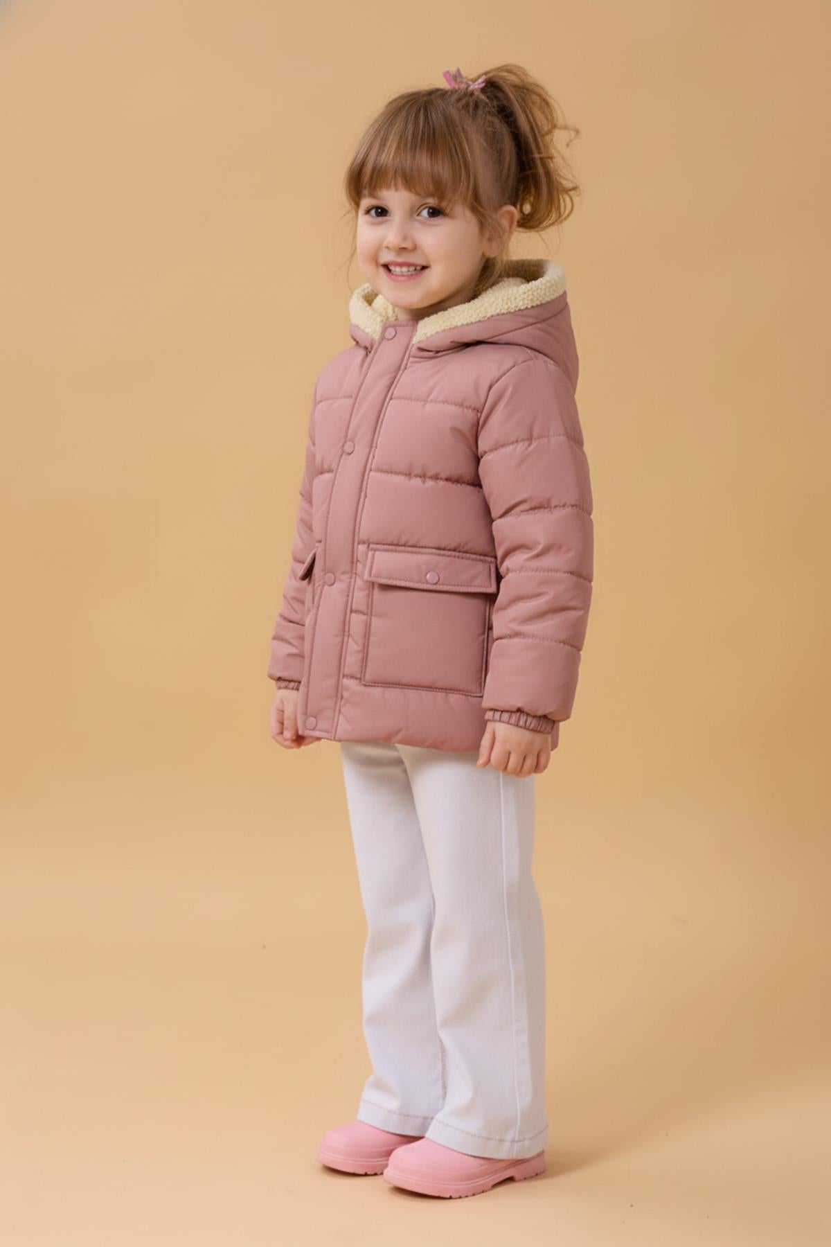 Kız Çocuk Kürklü Kapüşonlu Atkılı Şişme Mont – Gülkurusu