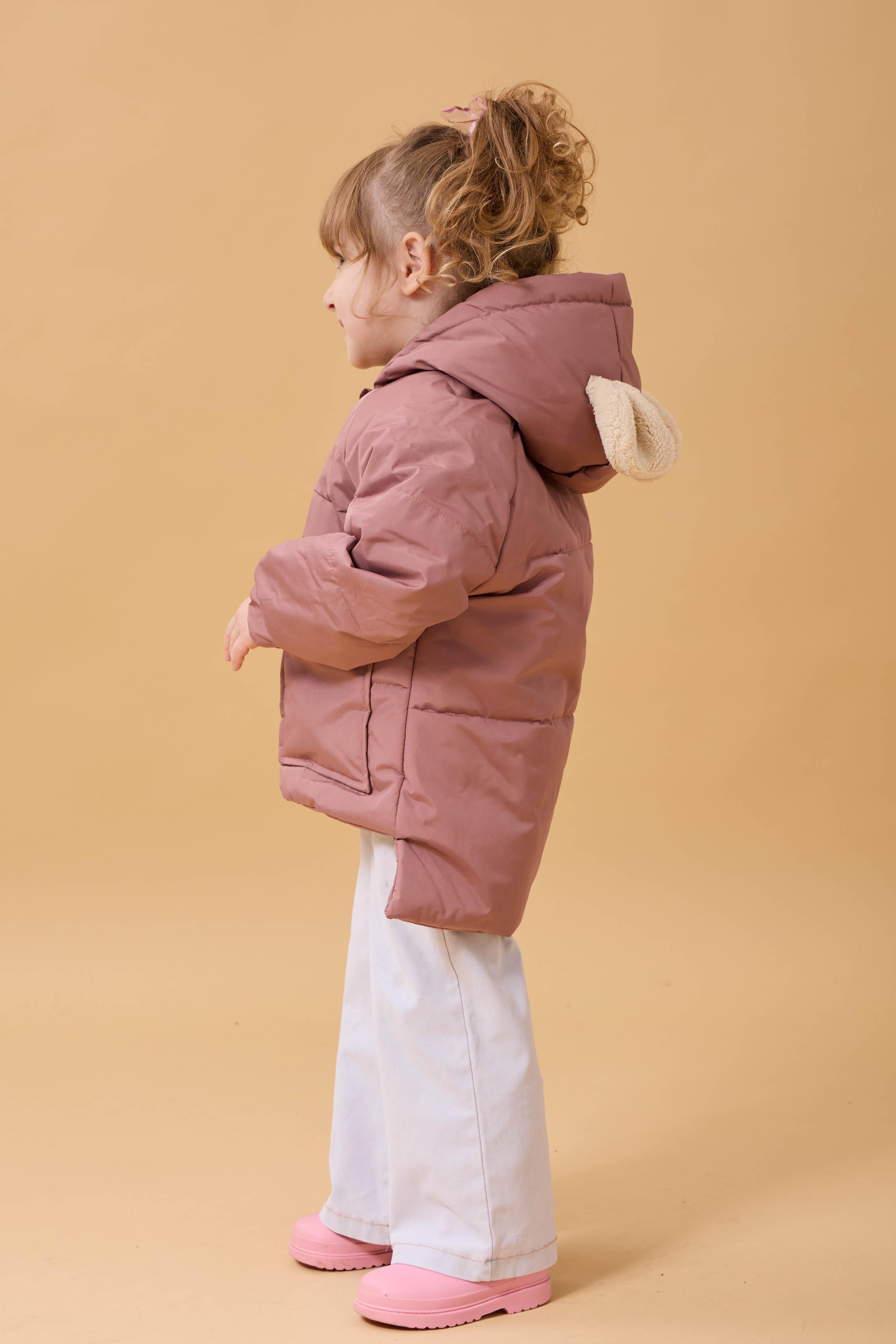 Kız Çocuk Kürklü Kulaklı ve Çanta Aksesuarlı Kalın Kışlık Mont Gülkurusu