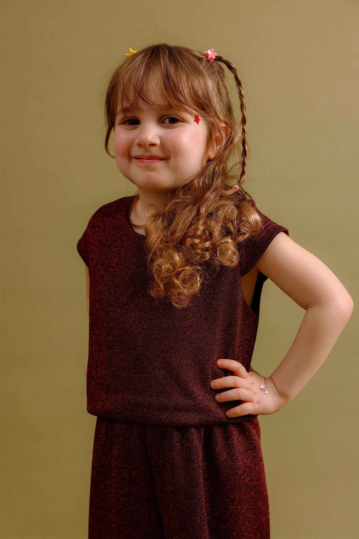 Kız Çocuk Simli Bluz Ve Bol Pantolon 2'li Takım – Özel Gün Kombini