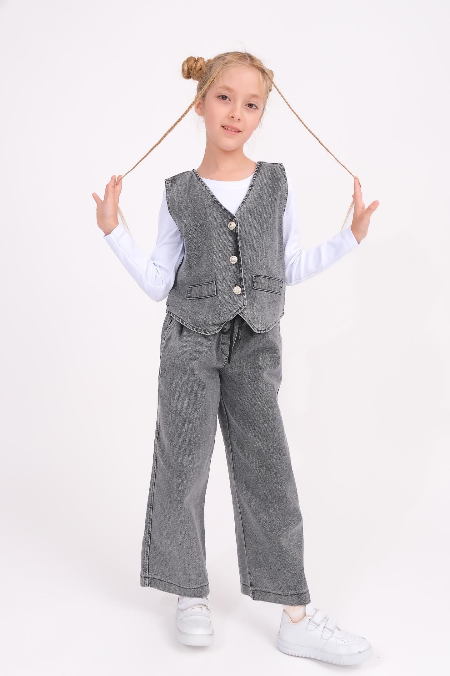 Kız Çocuk Yelek Ve Geniş Paça Pantolon Kot Takım