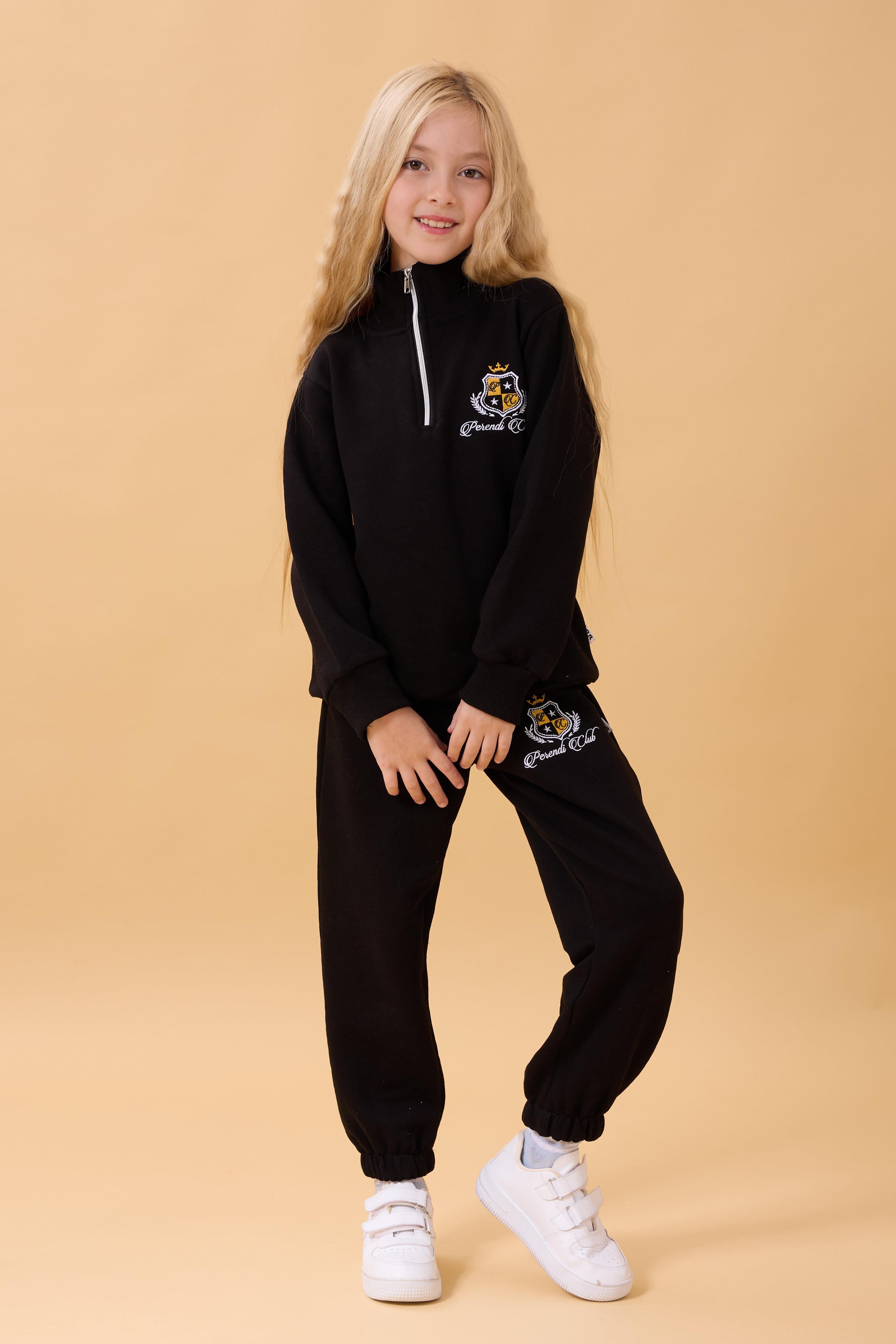 Kız Çocuk Yüksek Yaka Fermuarlı Nakış Detaylı Mevsimlik Eşofman Takımı Siyah