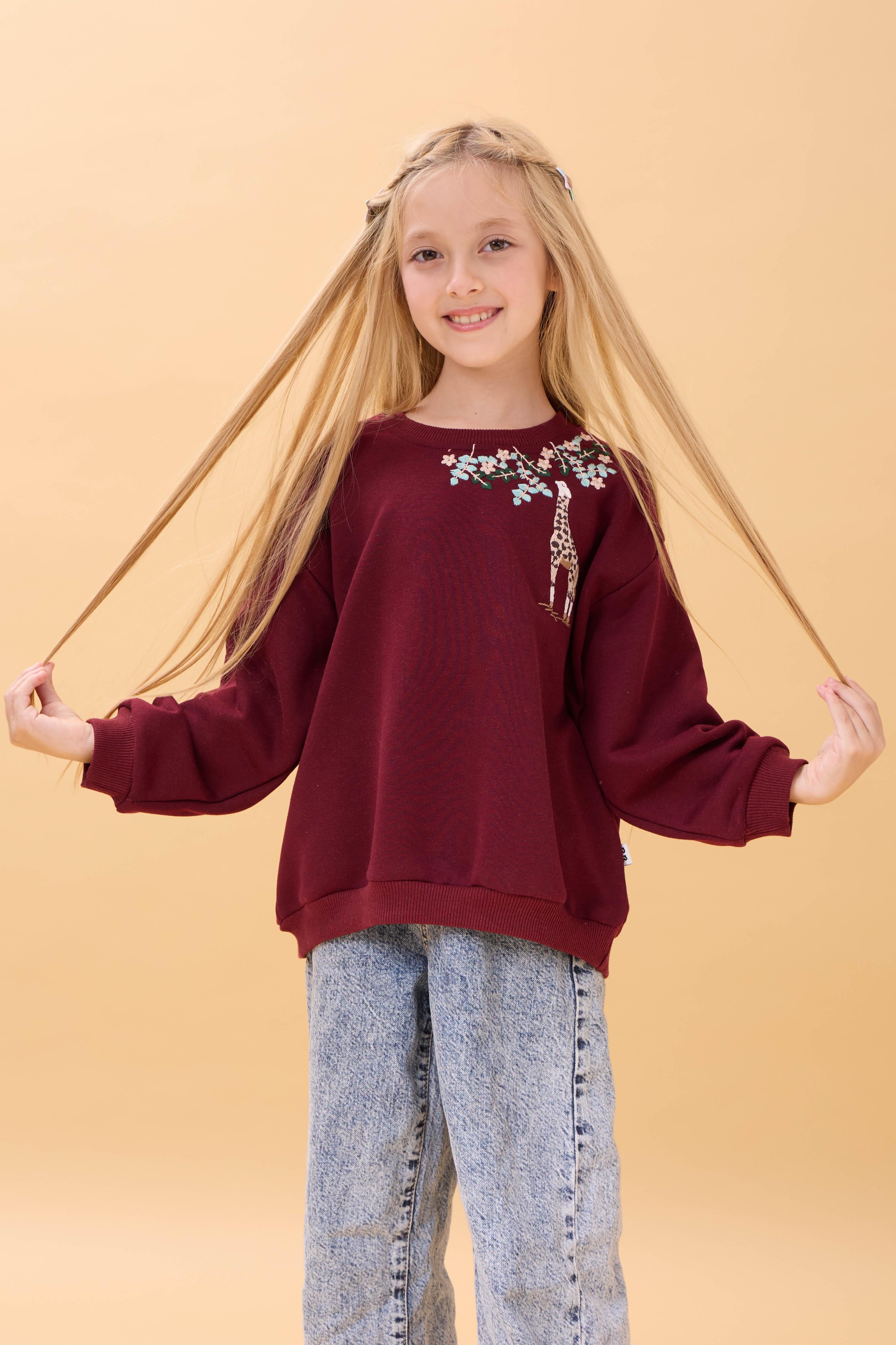 Kız Çocuk Zürafa Nakışlı Mevsimlik Oversize Sweatshirt – Bordo