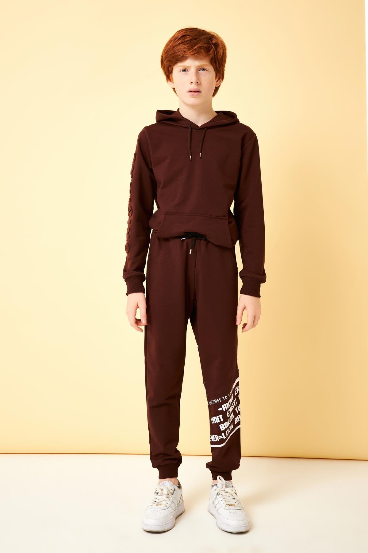 Never Look Baskı Detaylı Erkek Çocuk Eşofman Altı Kahverengi - Perendi