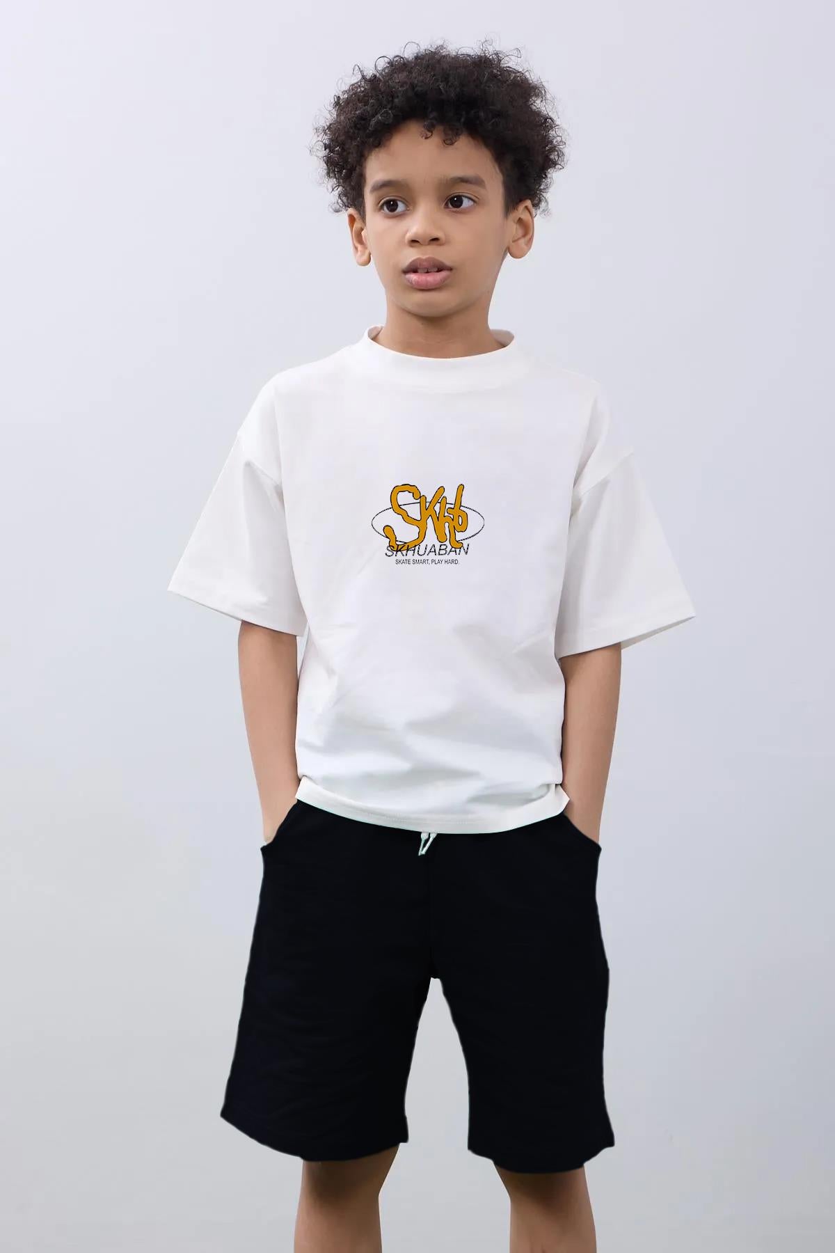 Oversize Erkek Çocuk Şort & Tişört Takım - Rahat ve Şık Ekru & Siyah