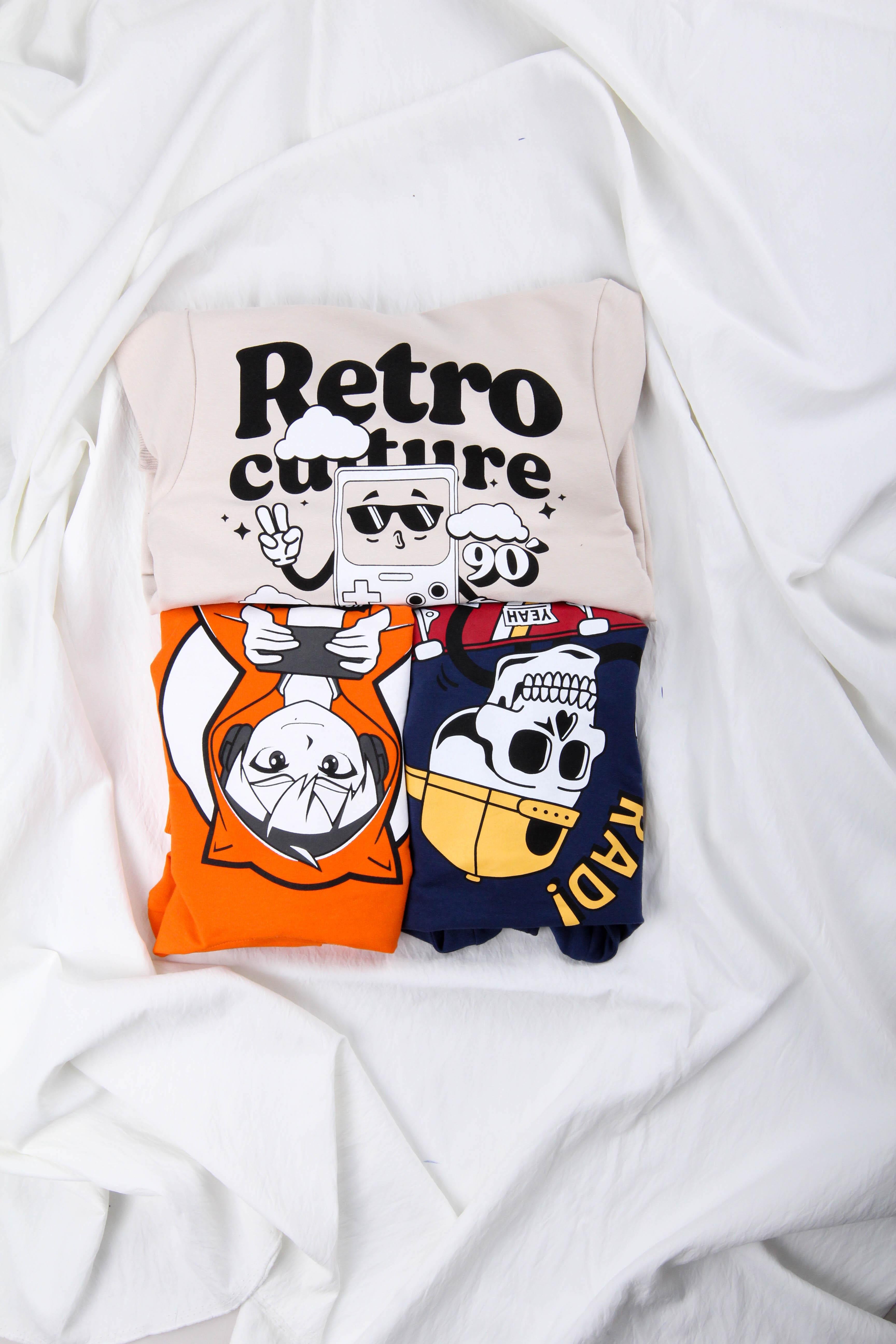 Rahat Kesim Kapüşonlu Retro Culture Baskılı Sweatshirt Taş - Perendi