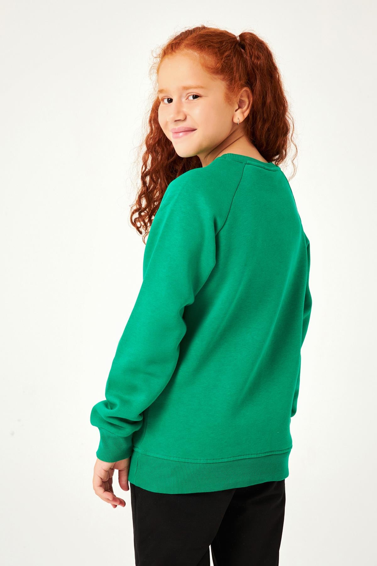 Regular Fit Bisiklet Yaka Süzene Nakışlı Unisex Çocuk Sweatshirt Yeşil - Perendi