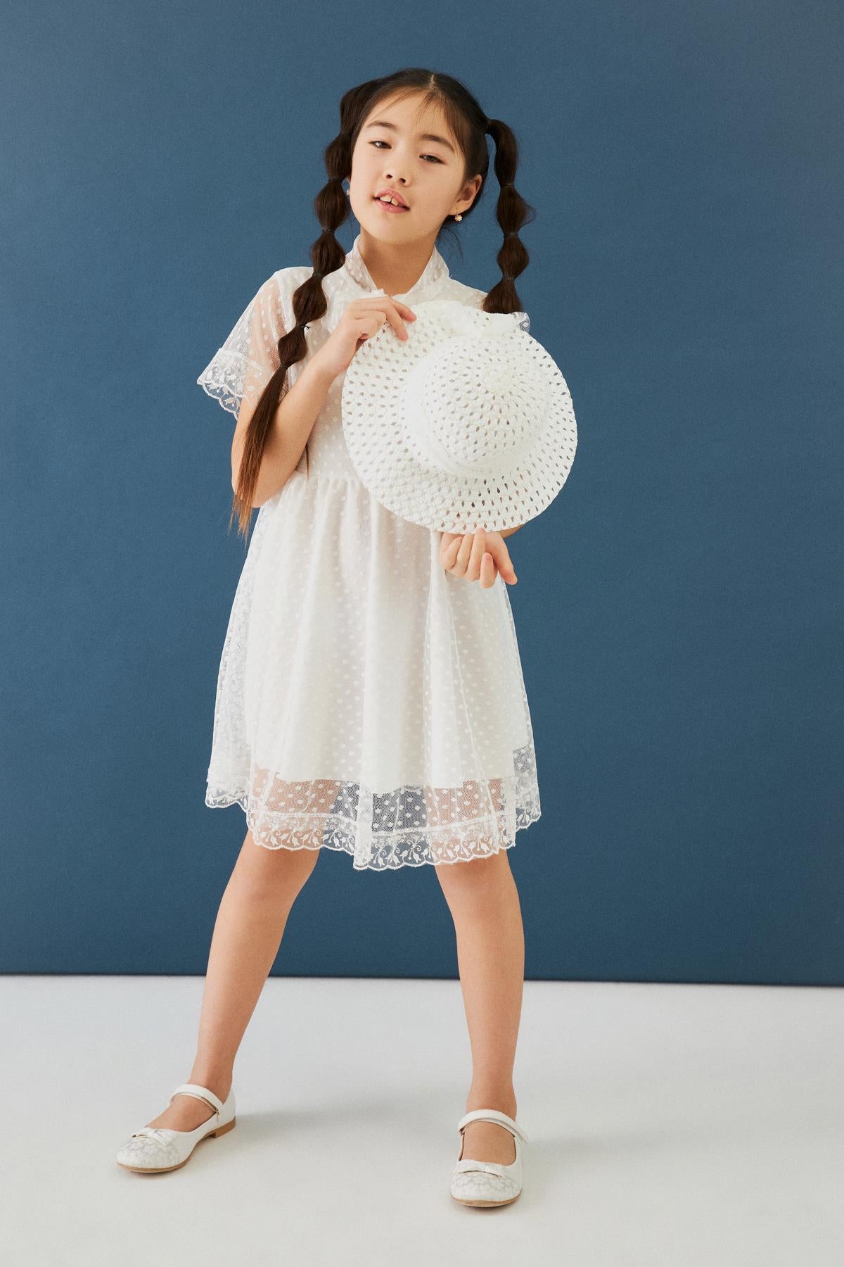 Şapka ve Hostes Yaka Detaylı Kız Çocuk Elbise Beyaz - Perendi