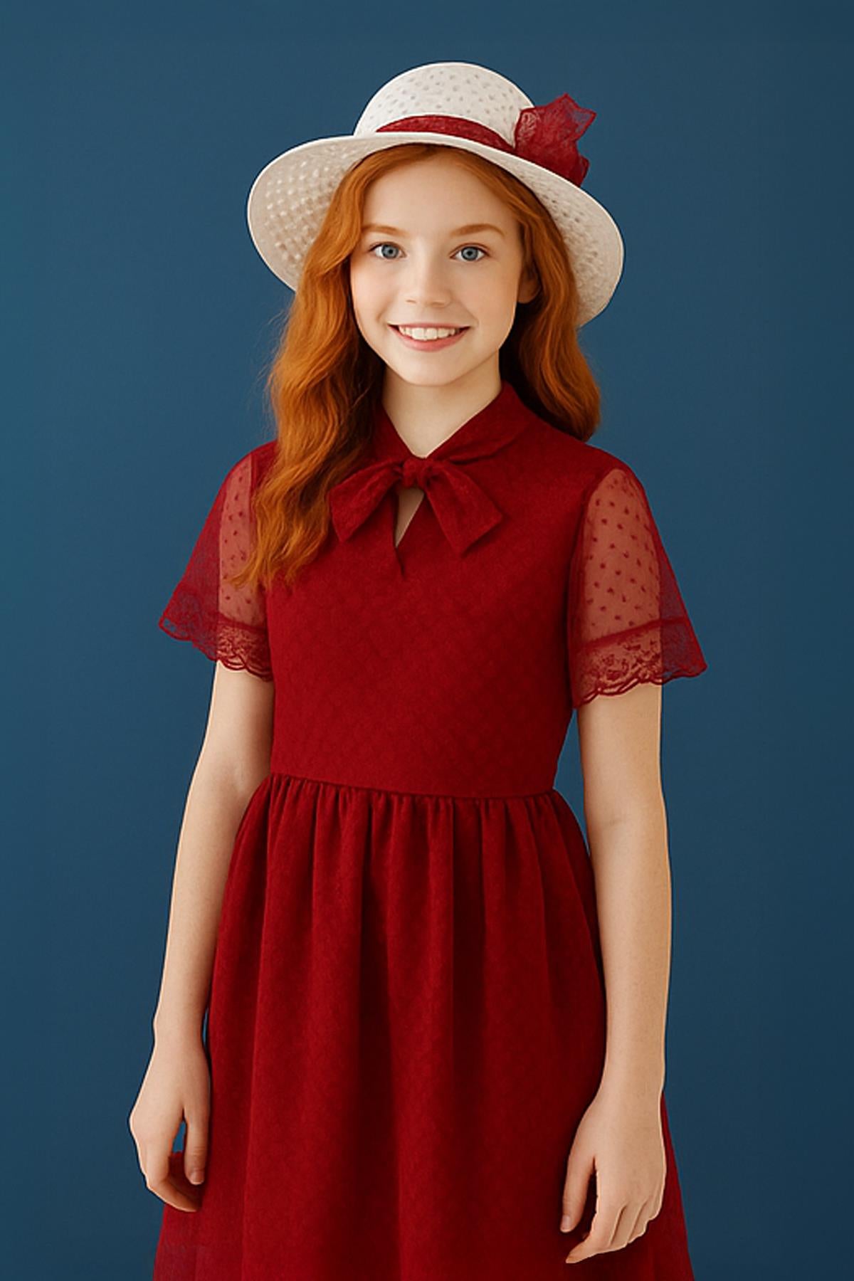 Şapka ve Hostes Yaka Detaylı Kız Çocuk Elbise Kırmızı