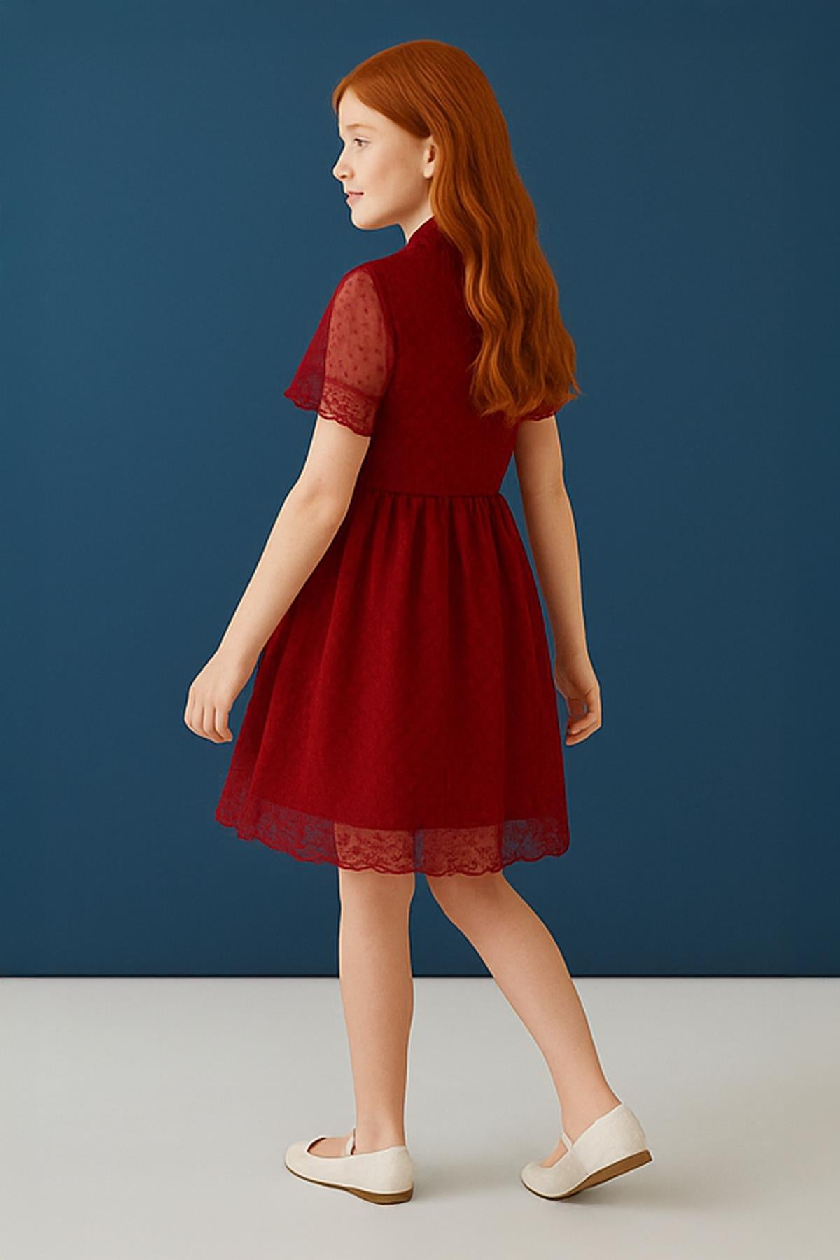 Şapka ve Hostes Yaka Detaylı Kız Çocuk Elbise Kırmızı