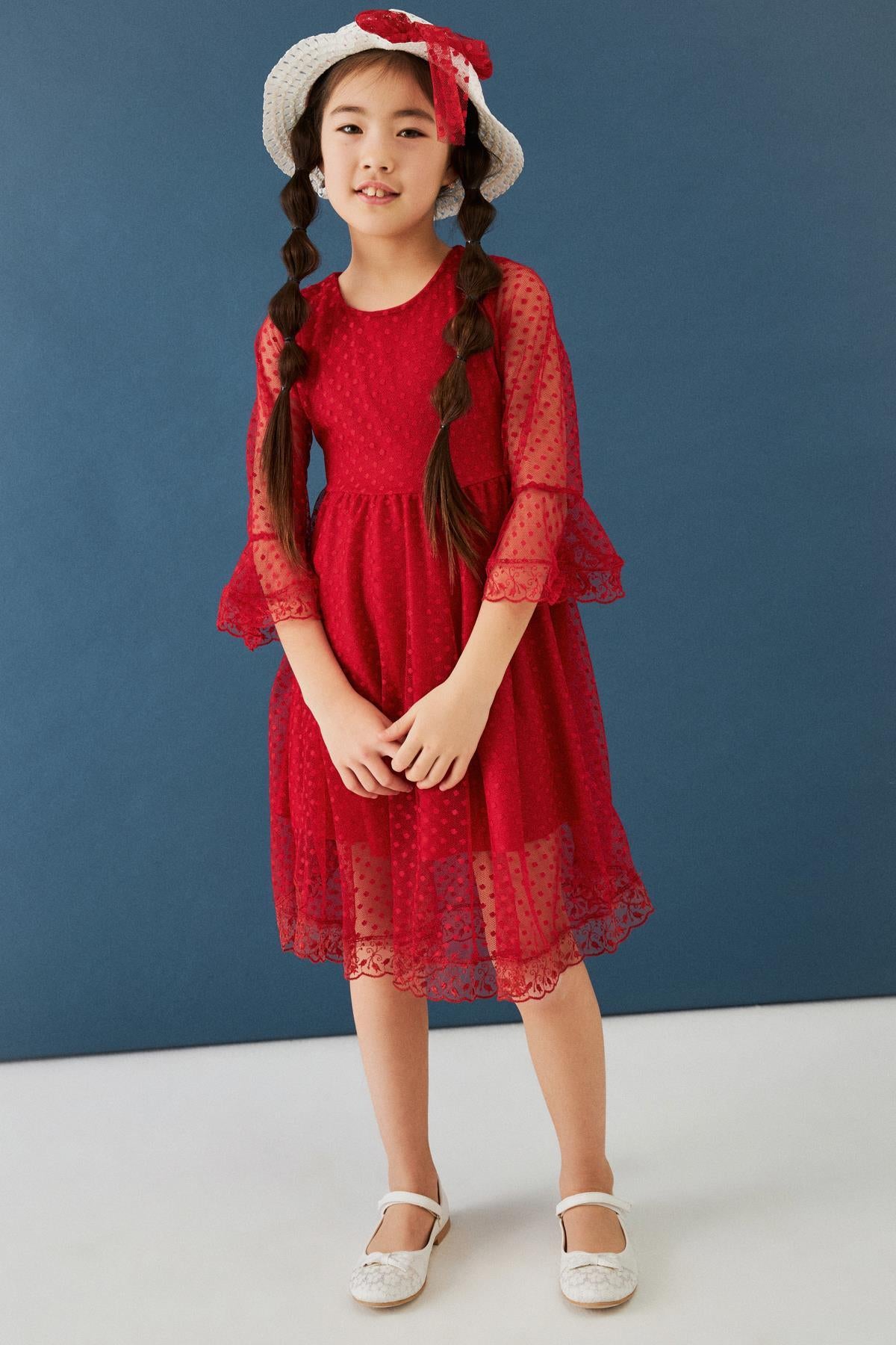 Şapka ve Kemer Detaylı Kız Çocuk Elbise